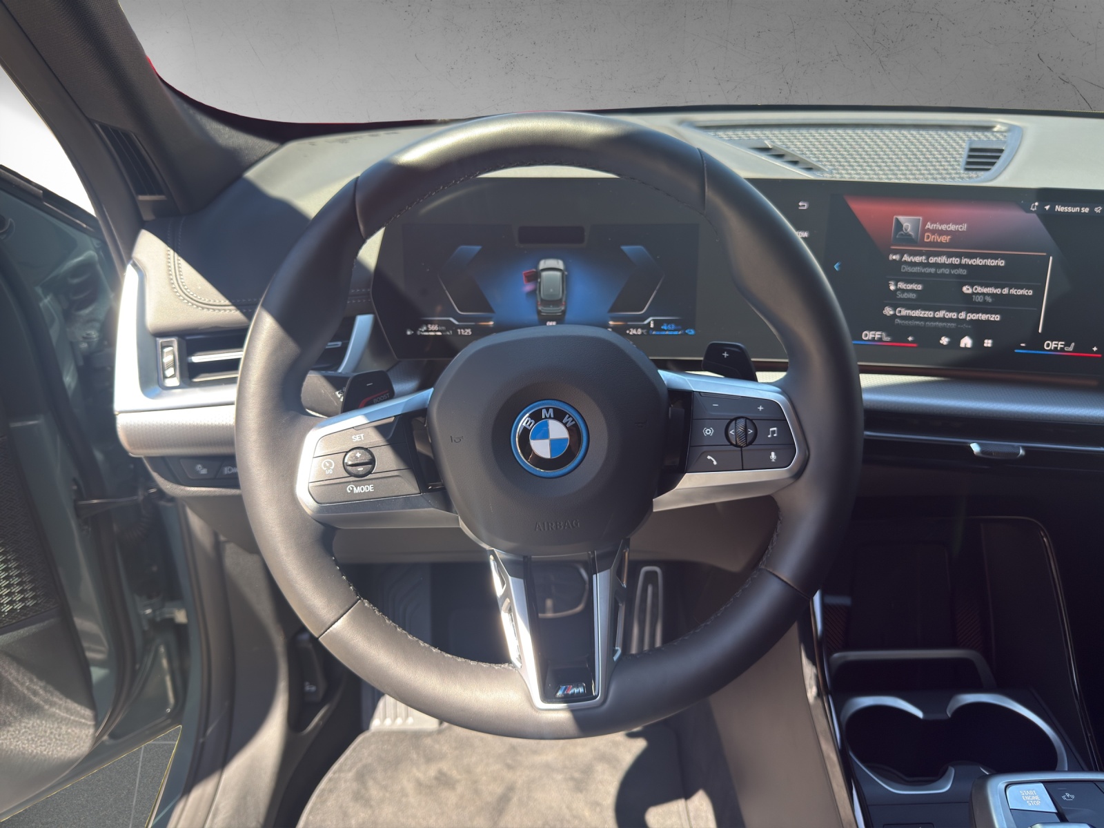 BMW X1 xDrive 30e M Sport-image-12