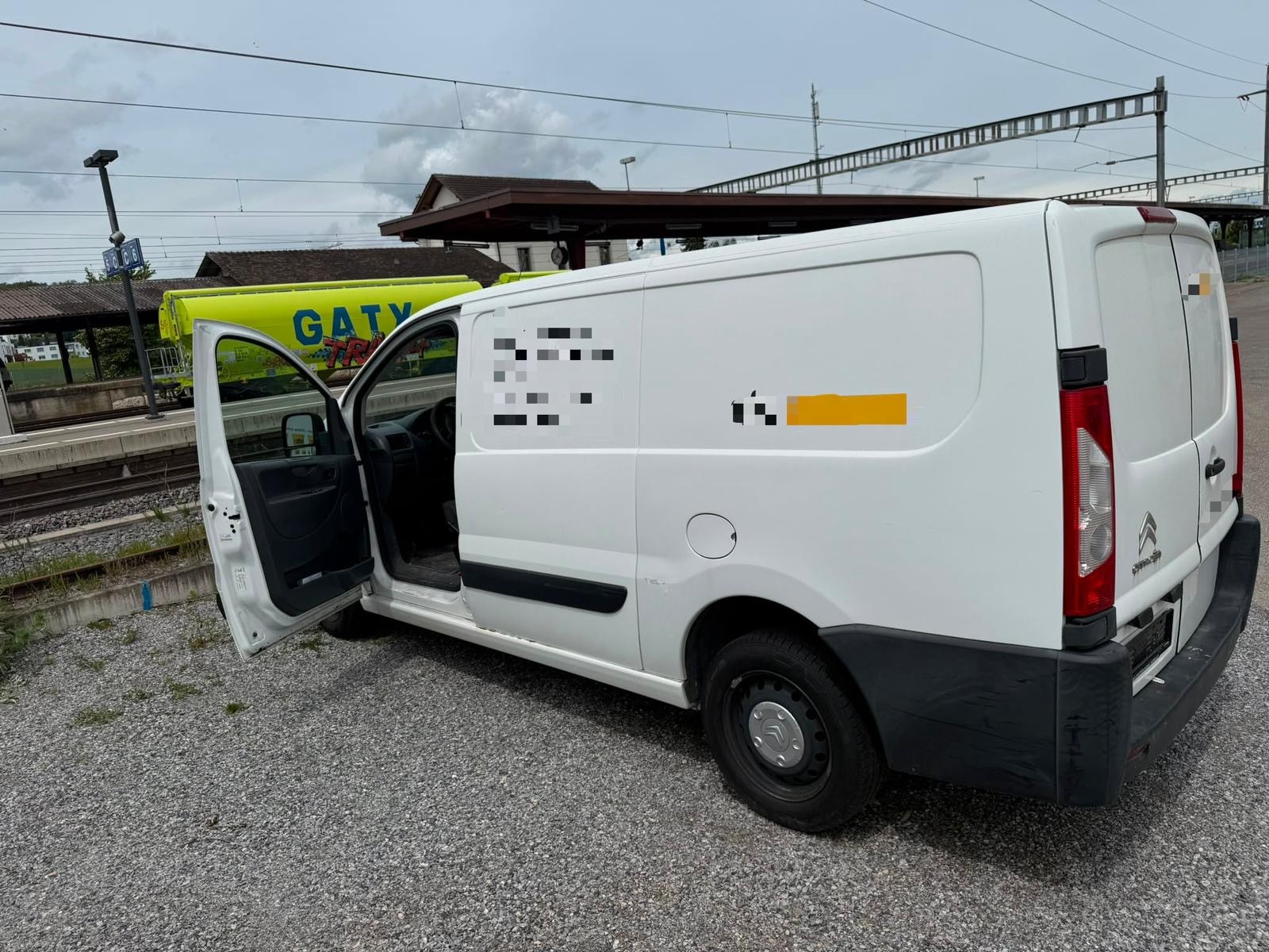 CITROEN 2.0 HDi 125-image-4