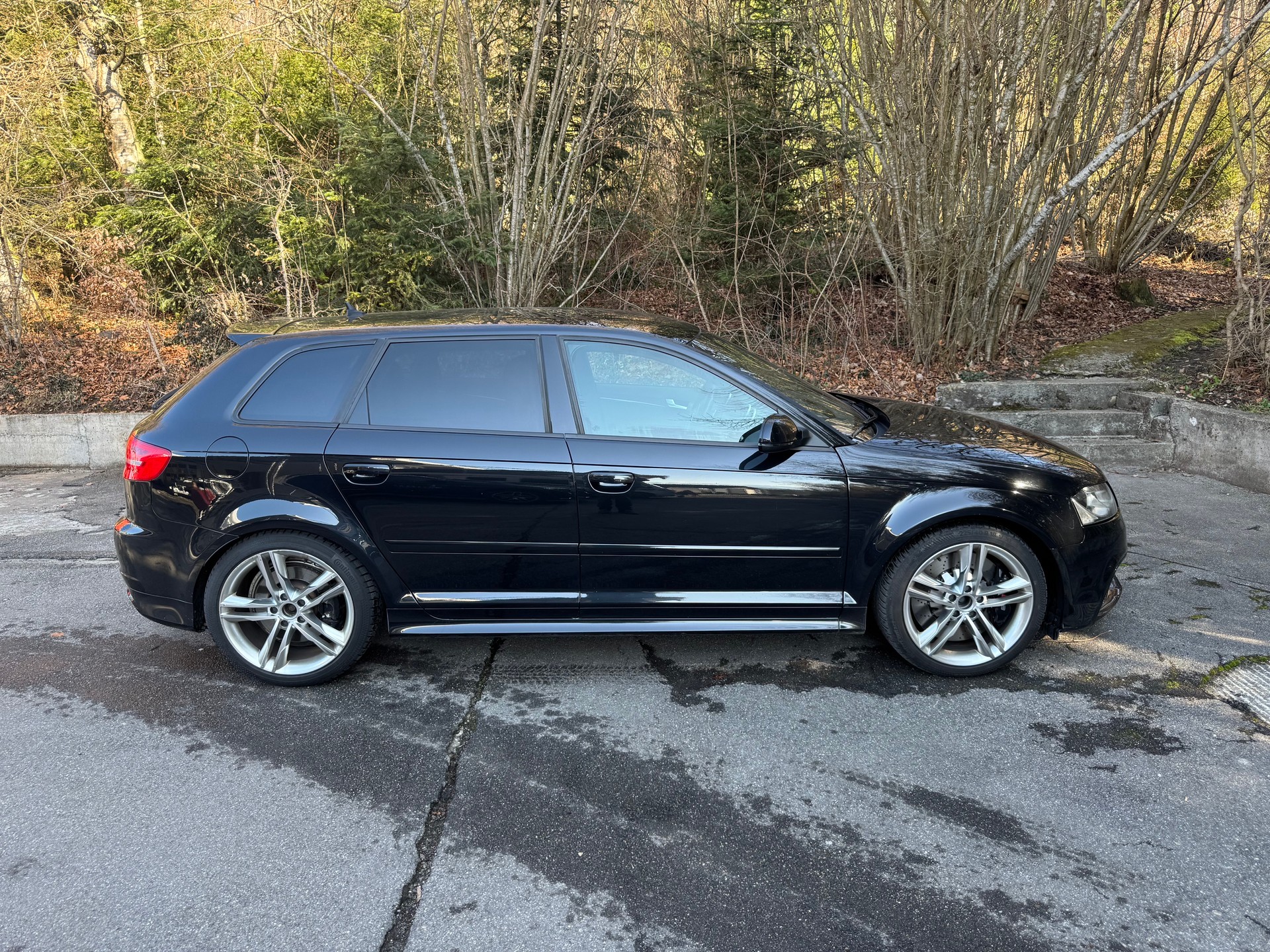 AUDI 2.5 T FSI Black Ed. quat. S-Tr-image-3