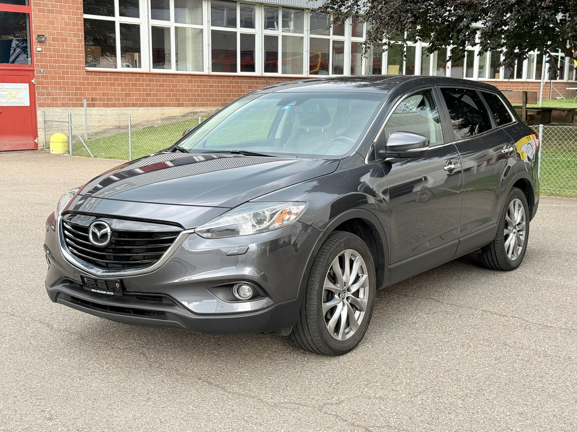 MAZDA CX-9 3.7 V6 Revolution Automatic-image-2