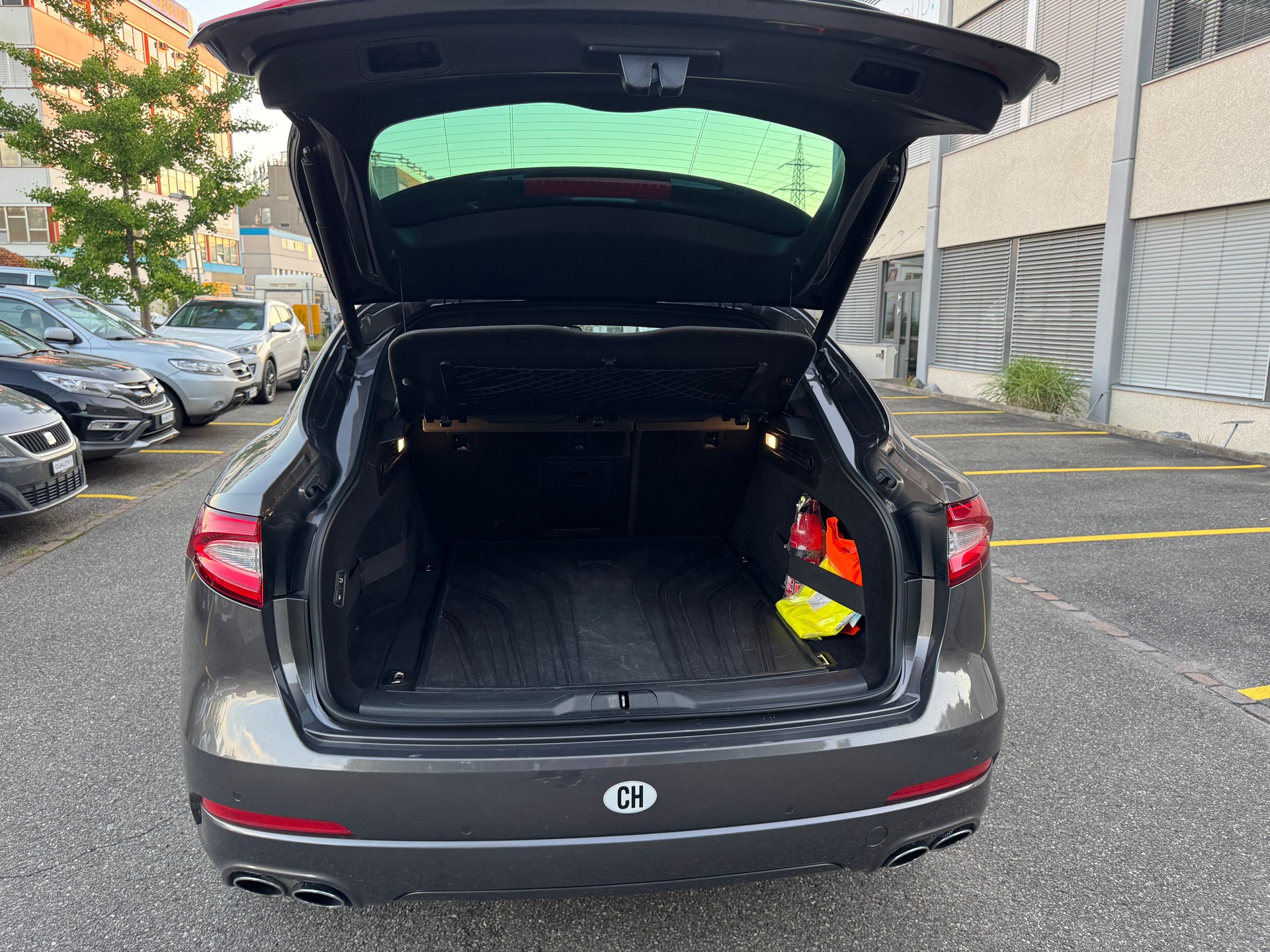 MASERATI Levante D 3.0 V6 Automatica-image-9