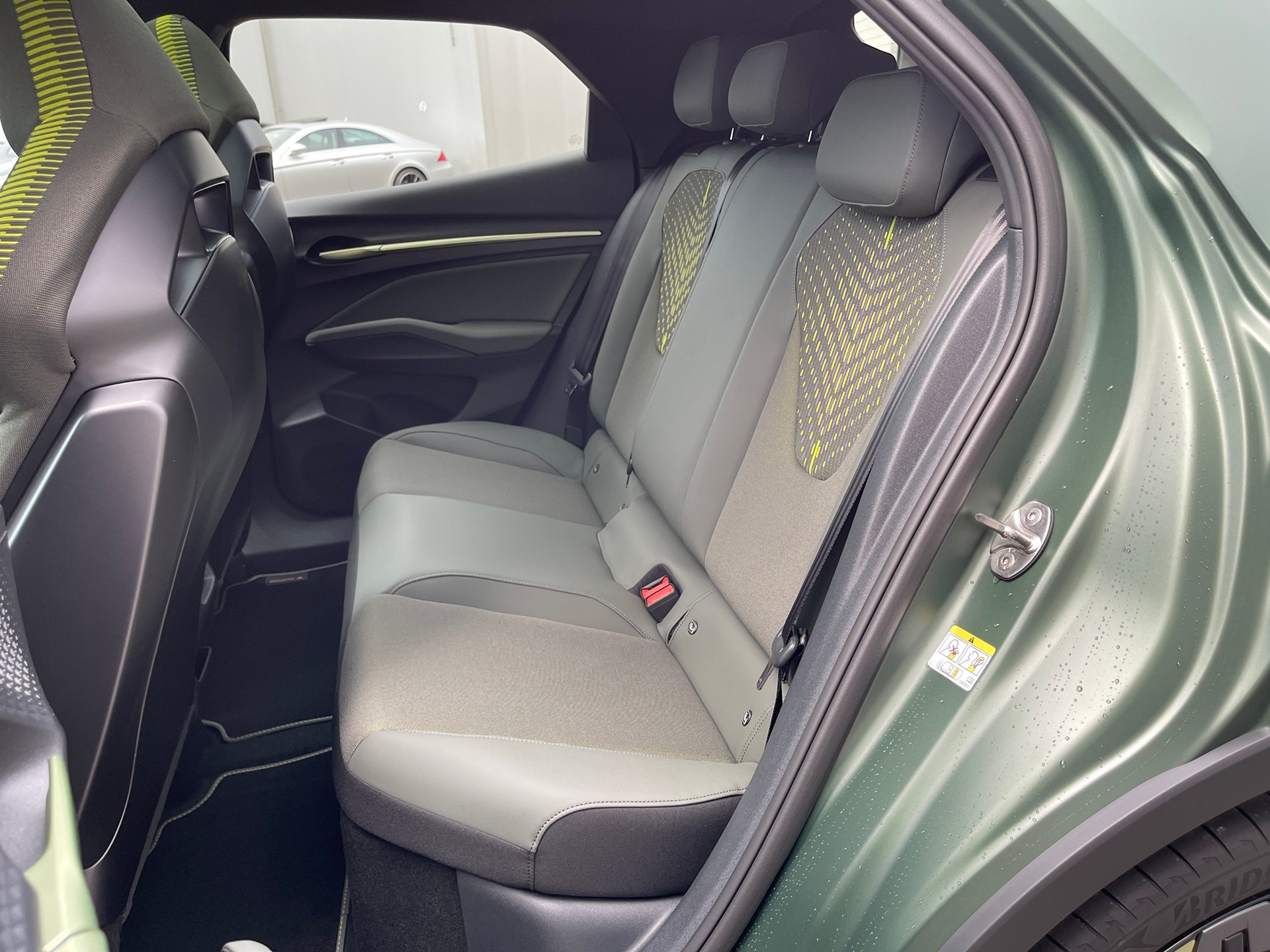 CUPRA Raval 52 kWh VZ Extreme Launch Edition-image-5