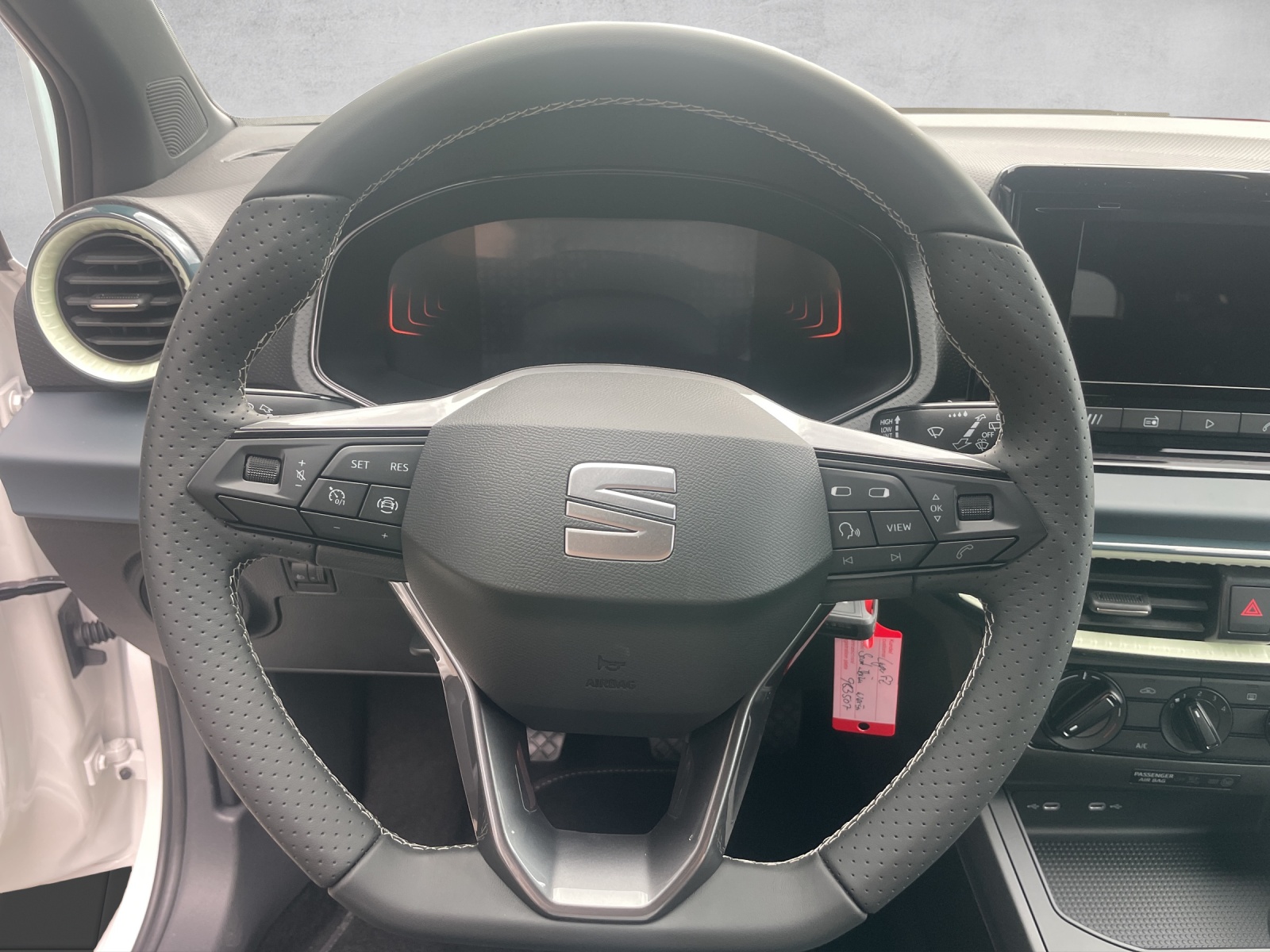 SEAT Ibiza 1.0 EcoTSI Style-image-10