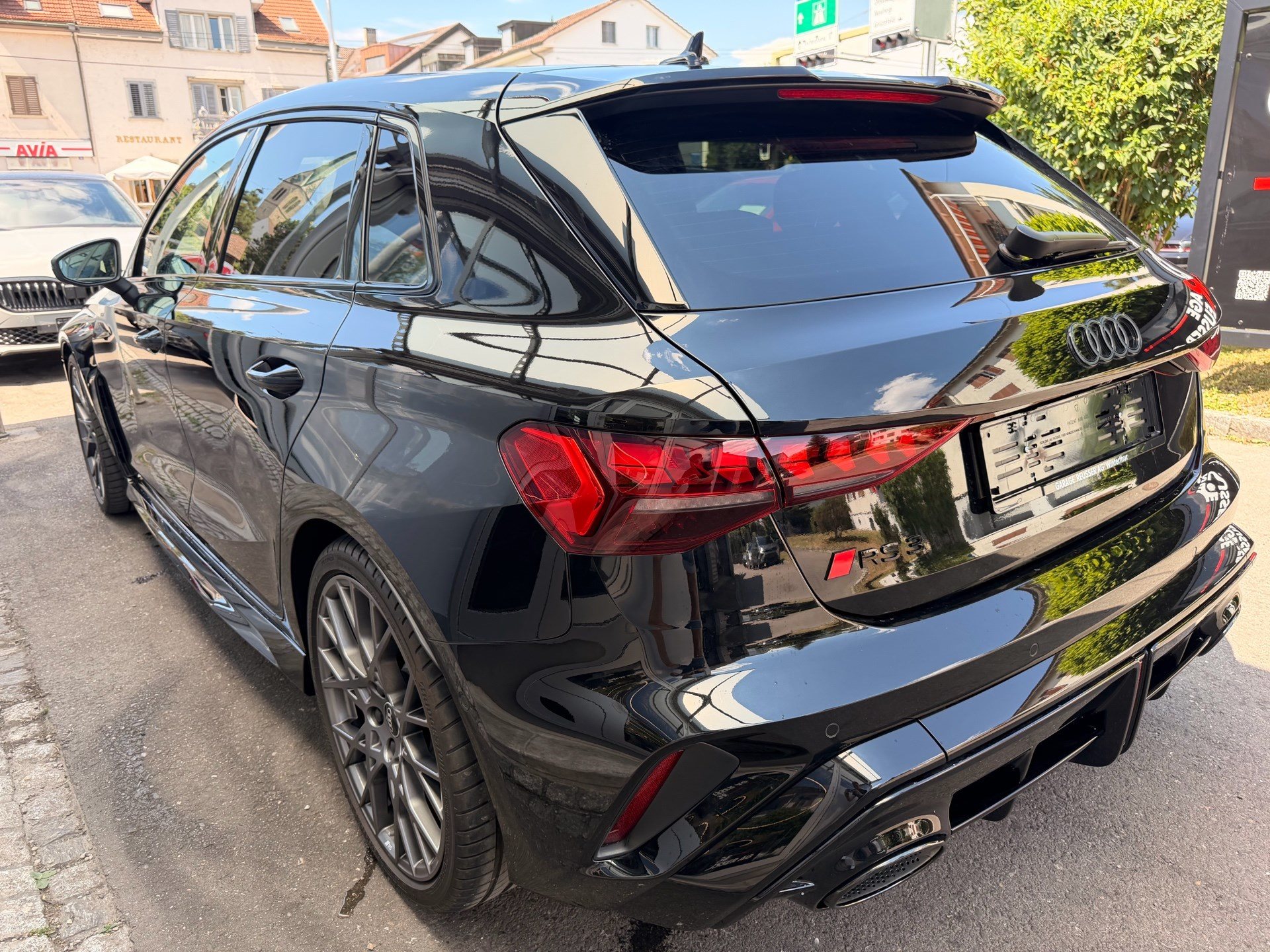 AUDI RS3 SPORTBACK 2.5 400 PS TFSI QUATTRO *** SCHALENSITZE & PANORAMAGLASDACH ***-image-5