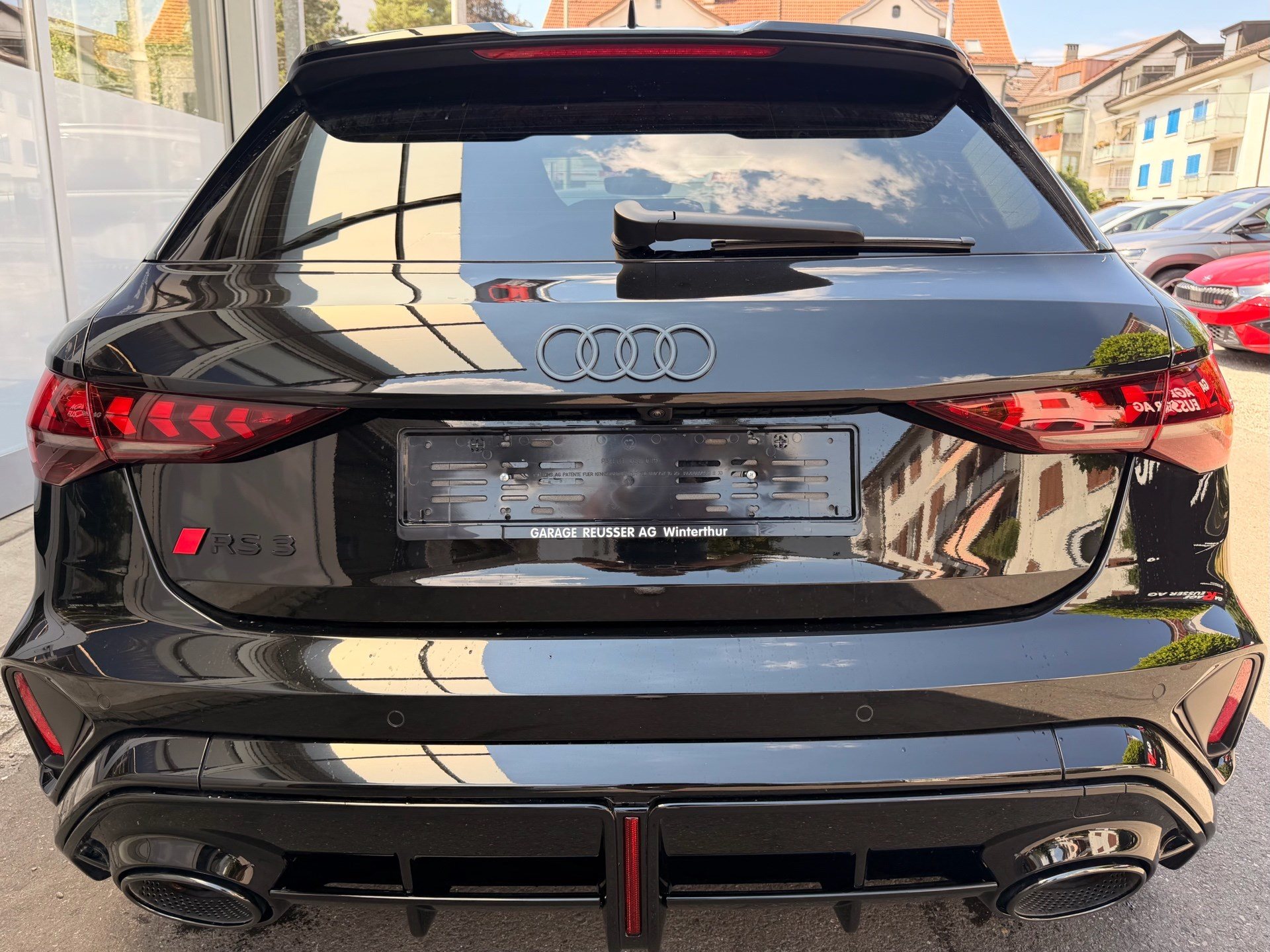 AUDI RS3 SPORTBACK 2.5 400 PS TFSI QUATTRO *** SCHALENSITZE & PANORAMAGLASDACH ***-image-4