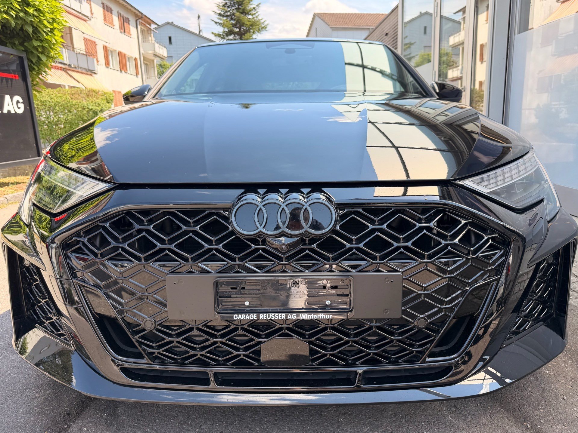 AUDI RS3 SPORTBACK 2.5 400 PS TFSI QUATTRO *** SCHALENSITZE & PANORAMAGLASDACH ***-showroom-element-1