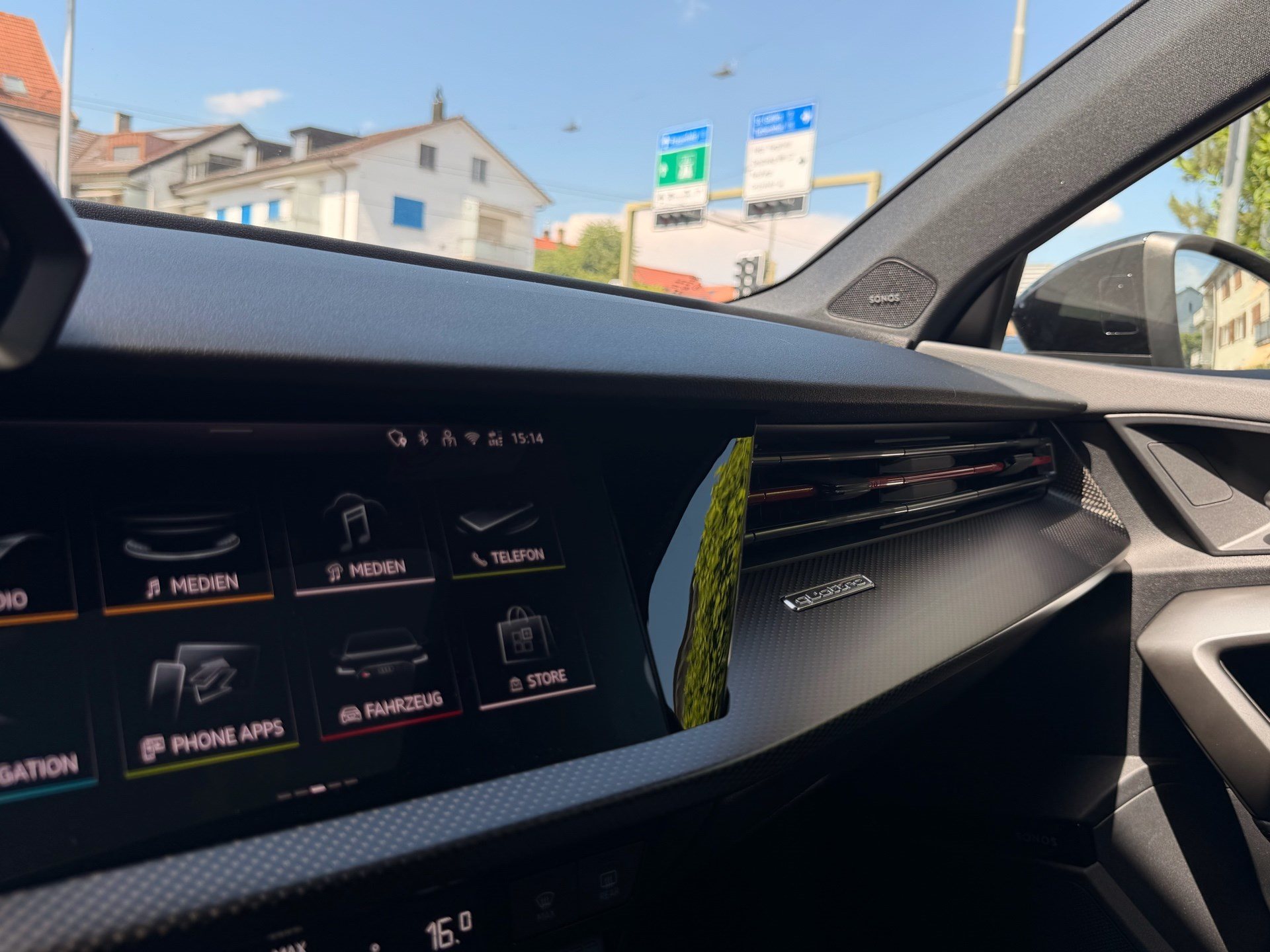AUDI RS3 SPORTBACK 2.5 400 PS TFSI QUATTRO *** SCHALENSITZE & PANORAMAGLASDACH ***-image-24