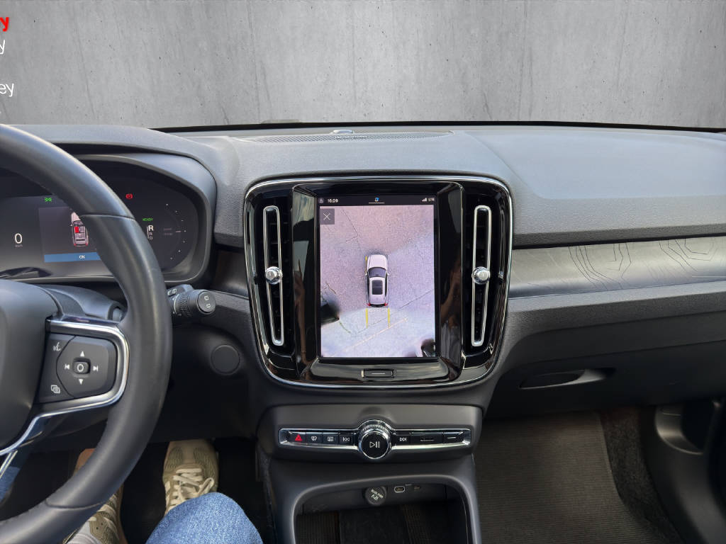 VOLVO XC40 P8 Twin Ultimate AWD-image-10