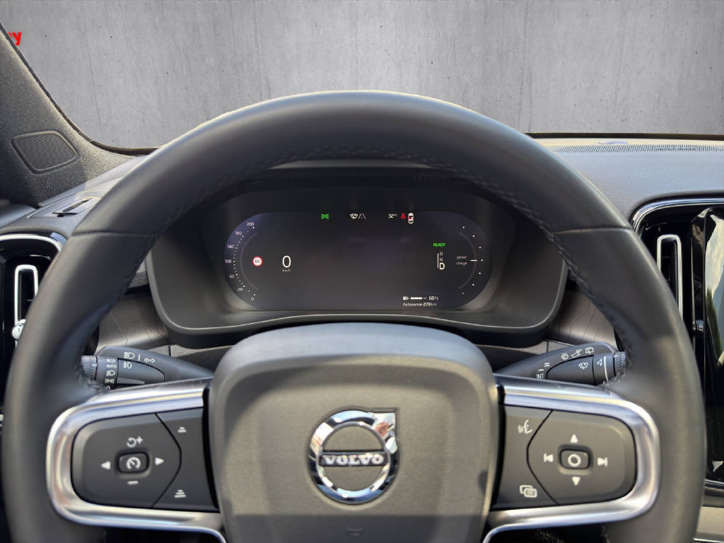 VOLVO XC40 P8 Twin Ultimate AWD-image-12