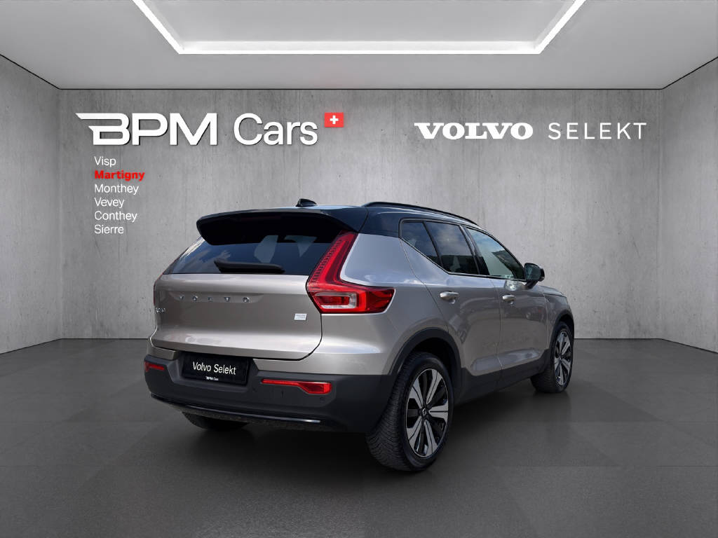 VOLVO XC40 P8 Twin Ultimate AWD-image-3