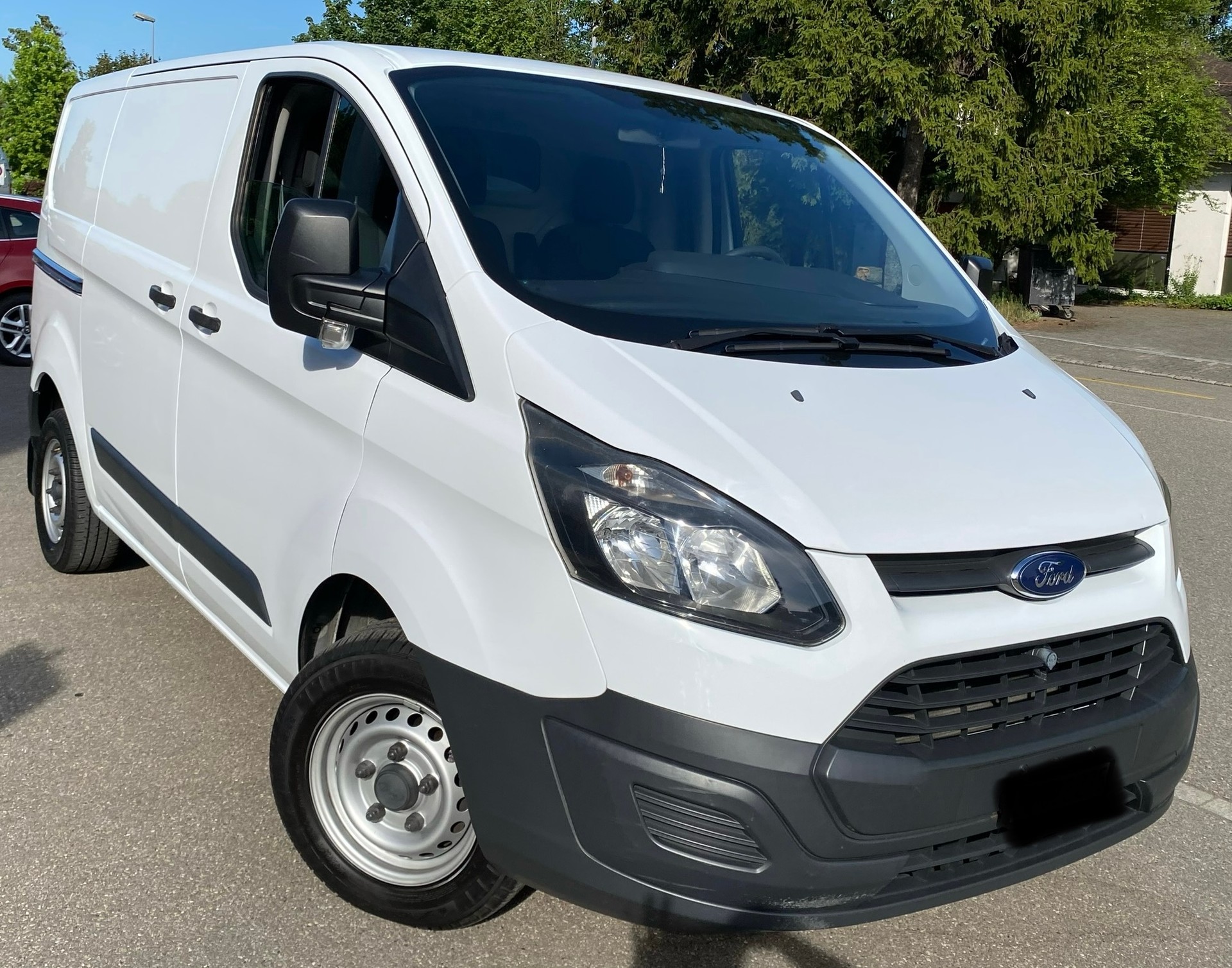 FORD L1H1-image-0