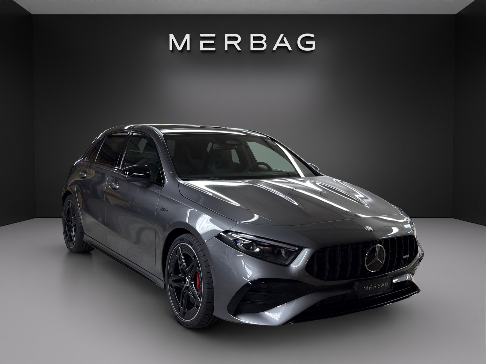 MERCEDES-BENZ A 35 AMG 4Matic 8G-DCT-image-5