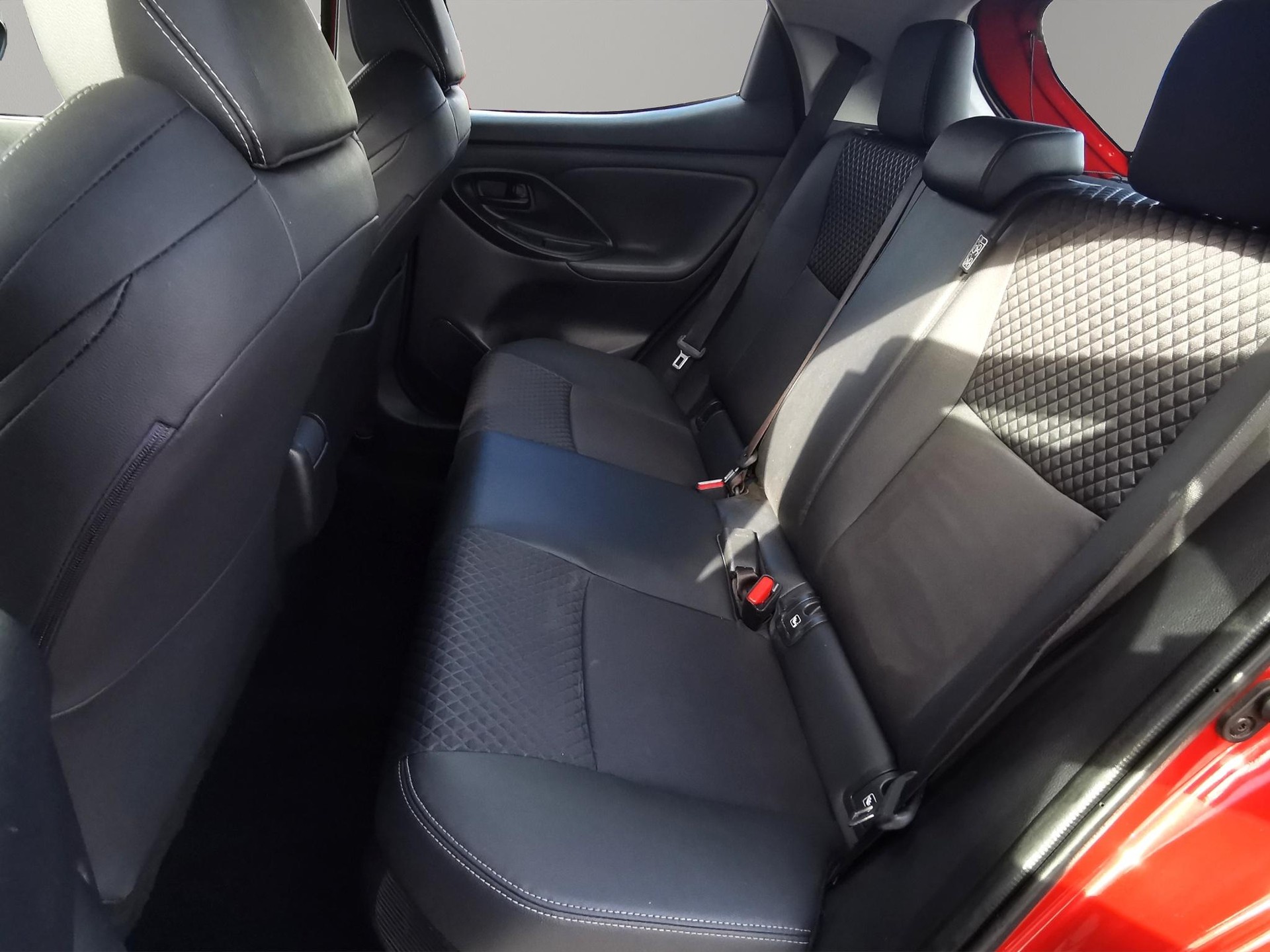MAZDA 2 1.5 Hybrid-image-6