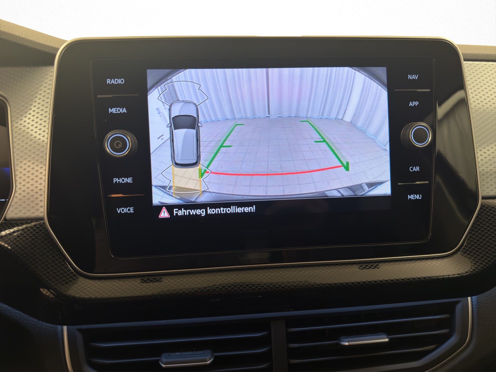 VW T-Cross 1.0 TSI 115 Goal DSG-image-10