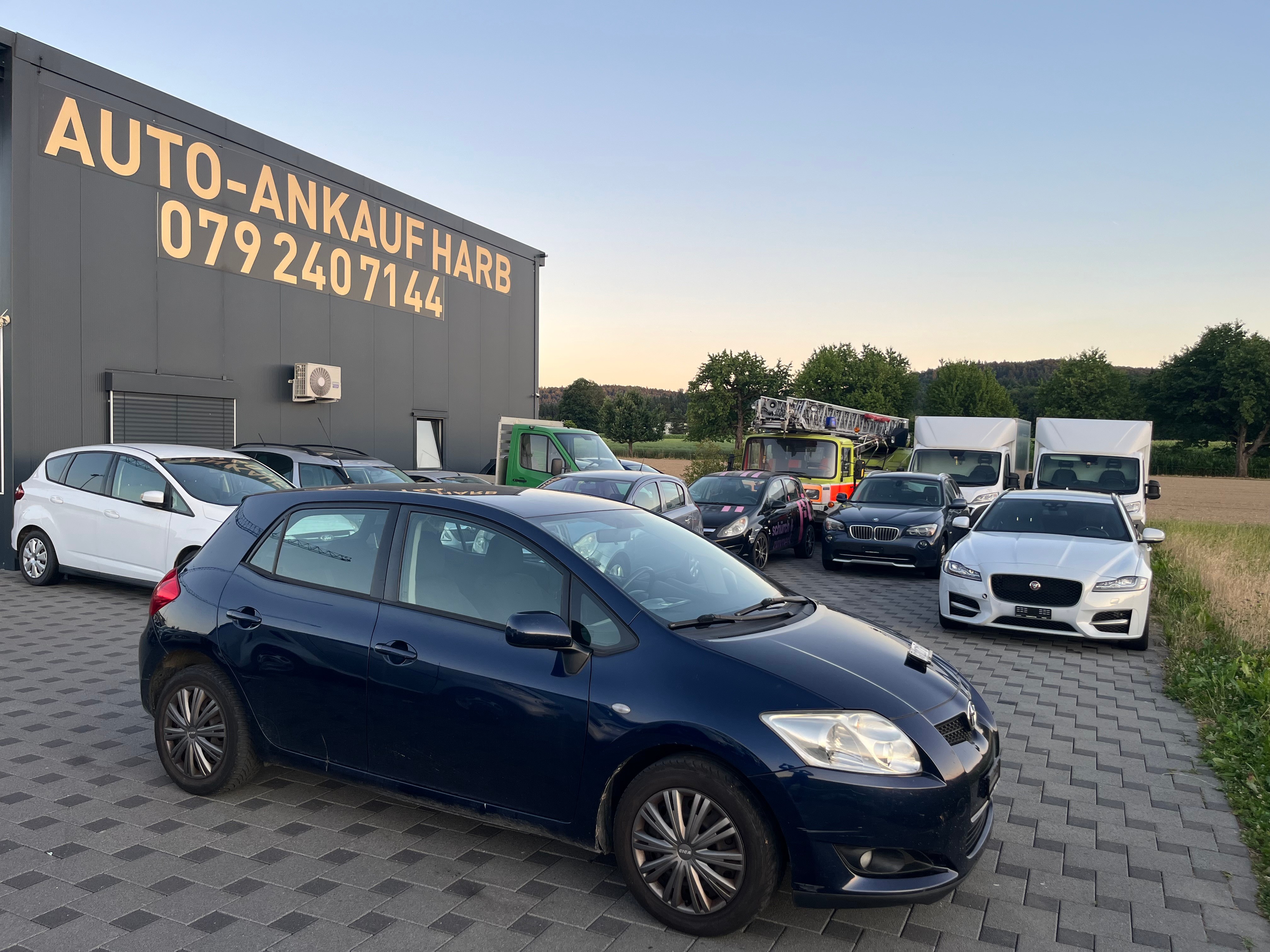 Car photo