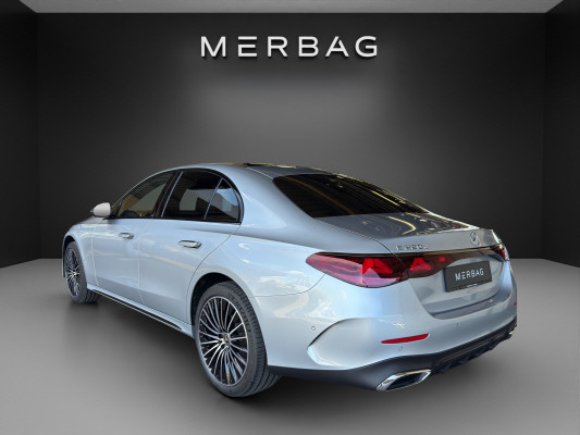 MERCEDES-BENZ E 220 d 4Matic-image-2