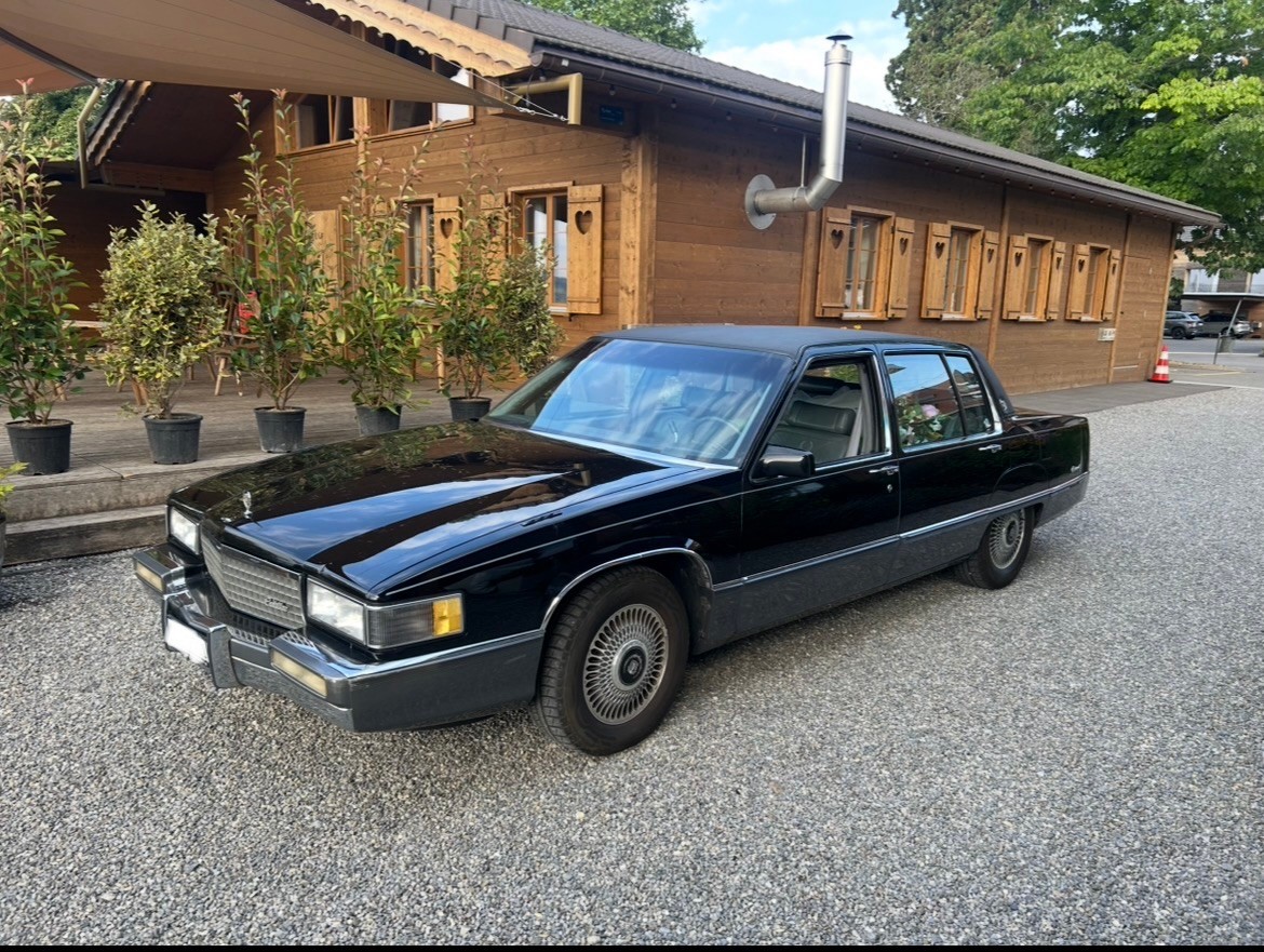 CADILLAC 4.5 Sedan-image-0