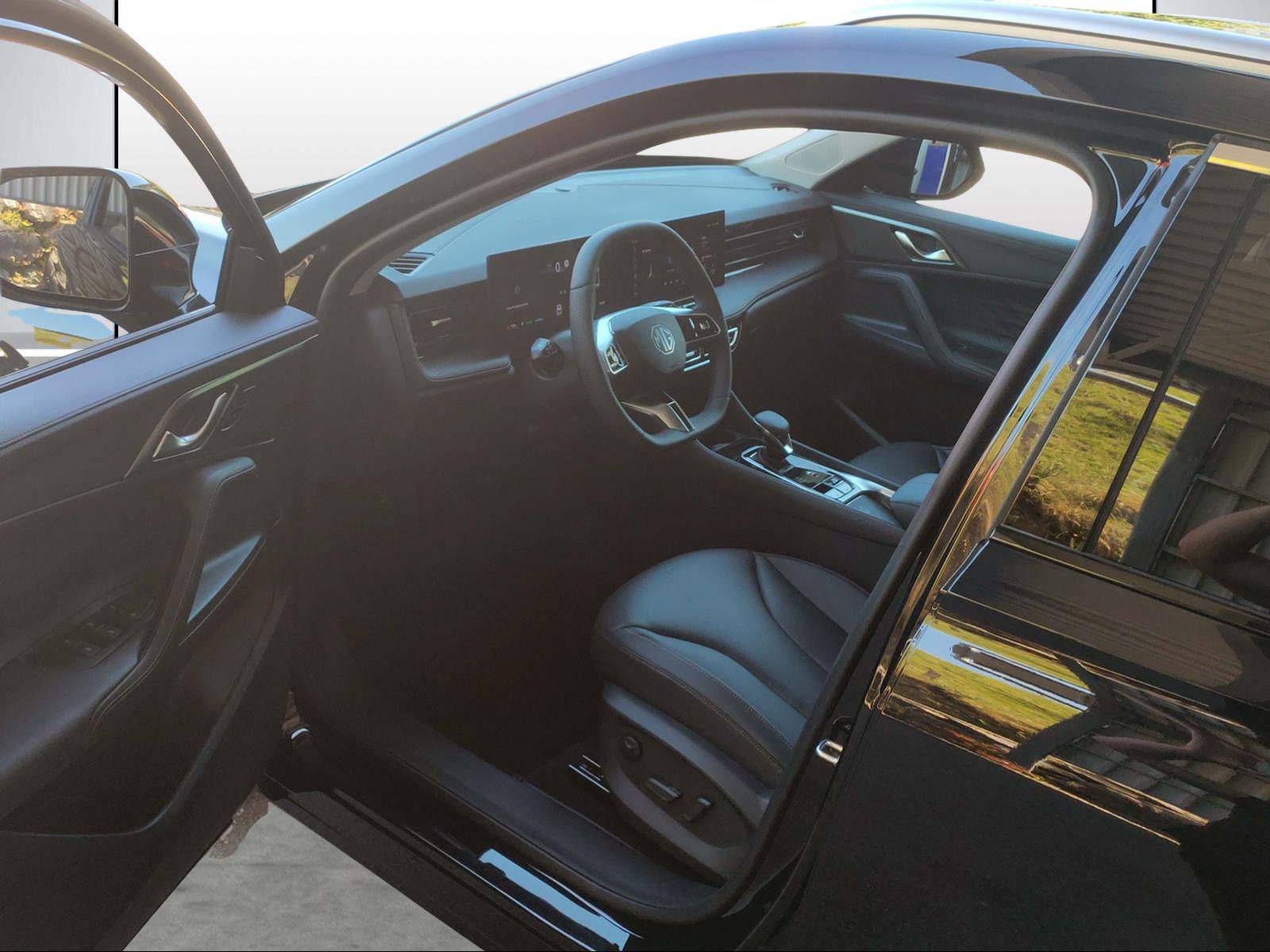 MG HS 1.5 Hybrid Luxury-image-7