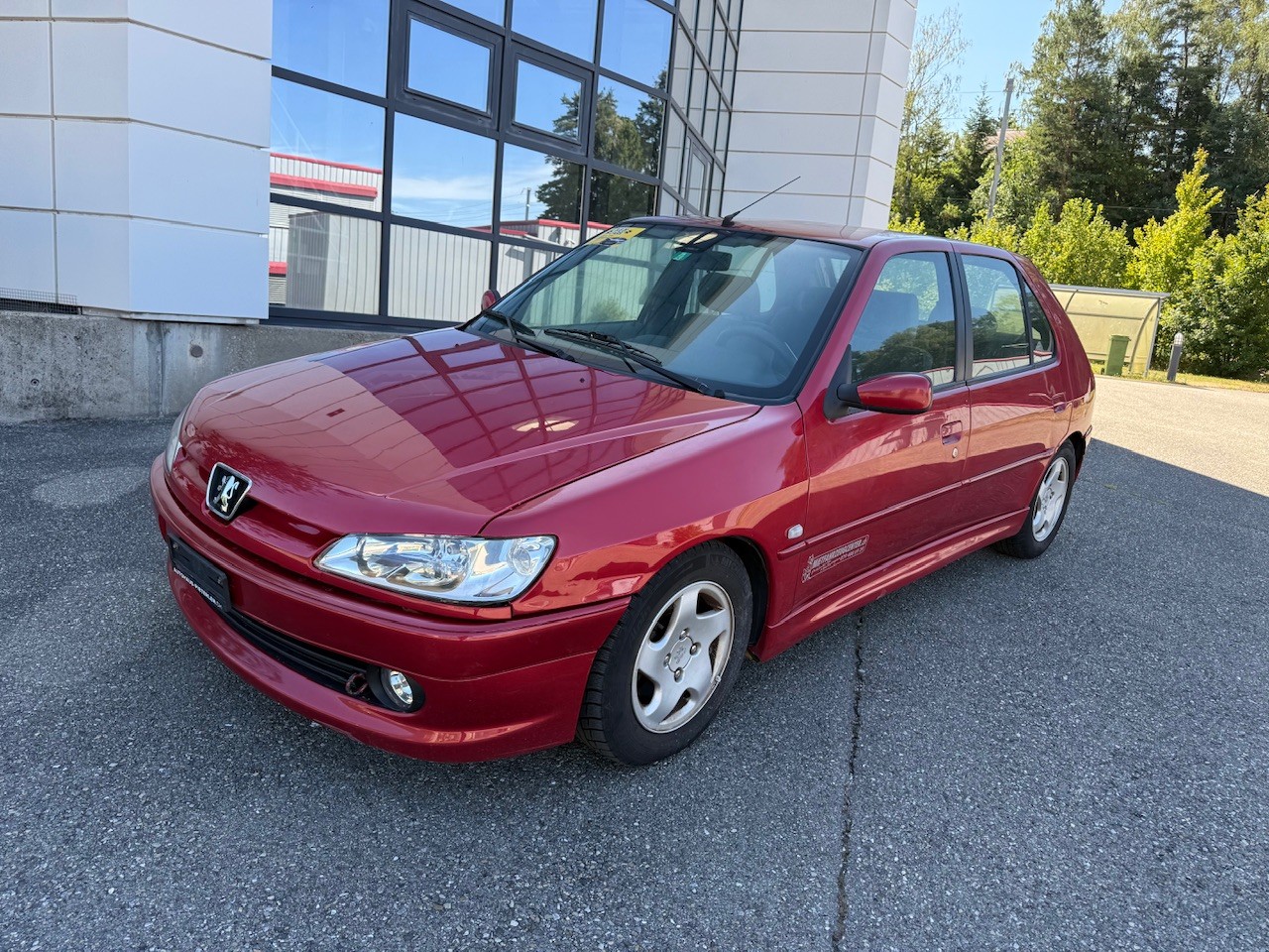 PEUGEOT 306 2.0 16V XSi Edition-image-2