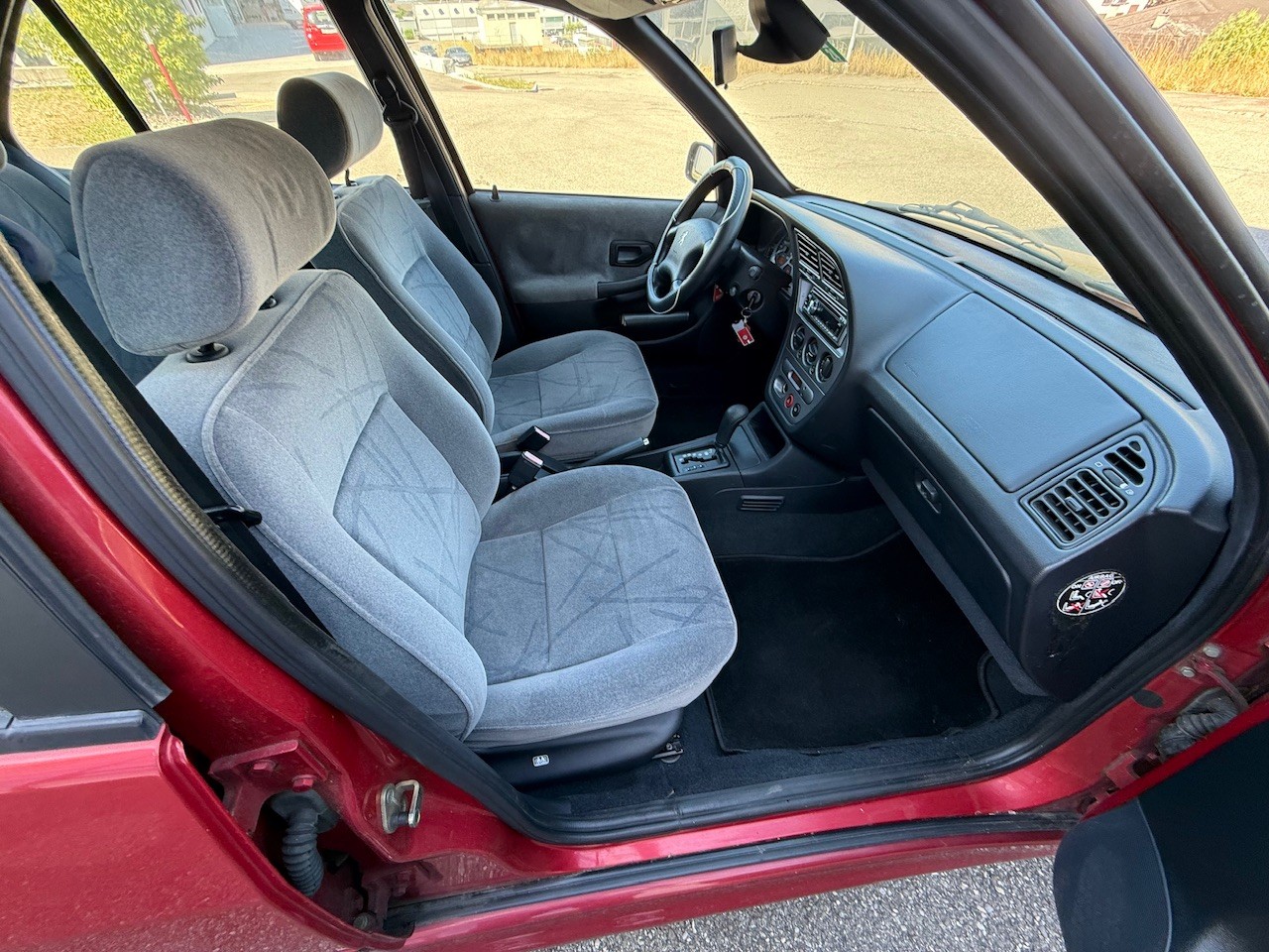 PEUGEOT 306 2.0 16V XSi Edition-image-11