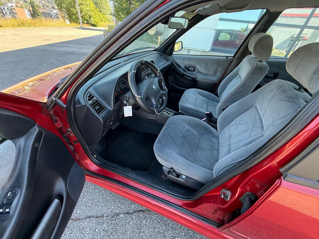 PEUGEOT 306 2.0 16V XSi Edition-image-13