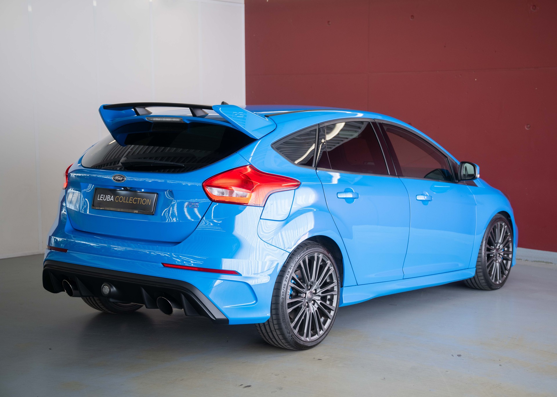 FORD Focus 2.3 EcoBoost RS AWD (2nd hand Swiss car, RS-Performance pack, sublime condition, full Ford service history)-image-5