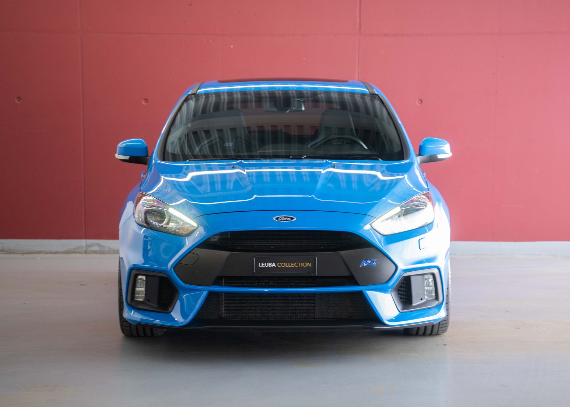 FORD Focus 2.3 EcoBoost RS AWD (2nd hand Swiss car, RS-Performance pack, sublime condition, full Ford service history)-image-2