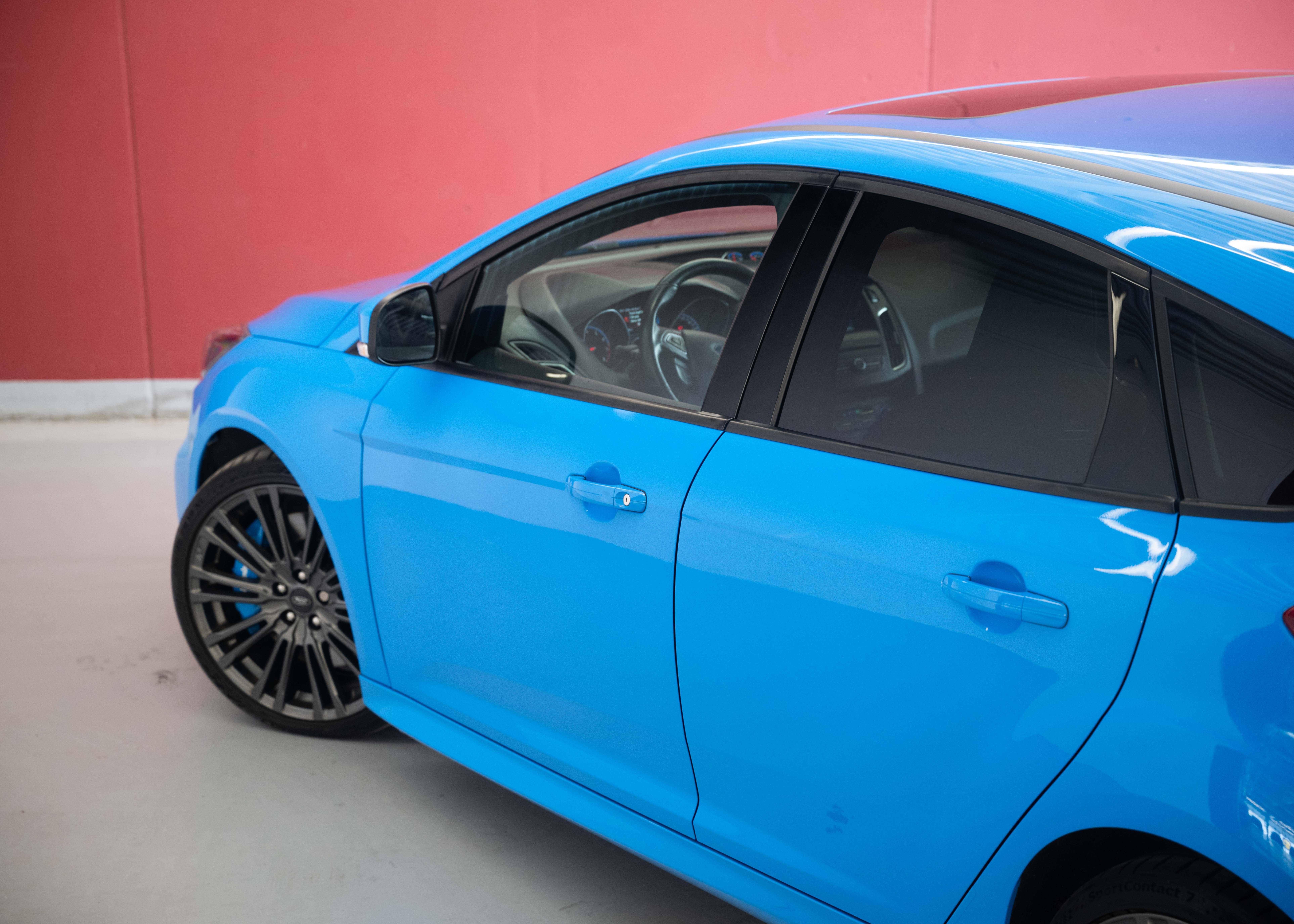 Image FORD FOCUS Focus 2.3 EcoBoost RS AWD (2nd hand Swiss car, RS-Performance pack, sublime condition, full Ford service history)