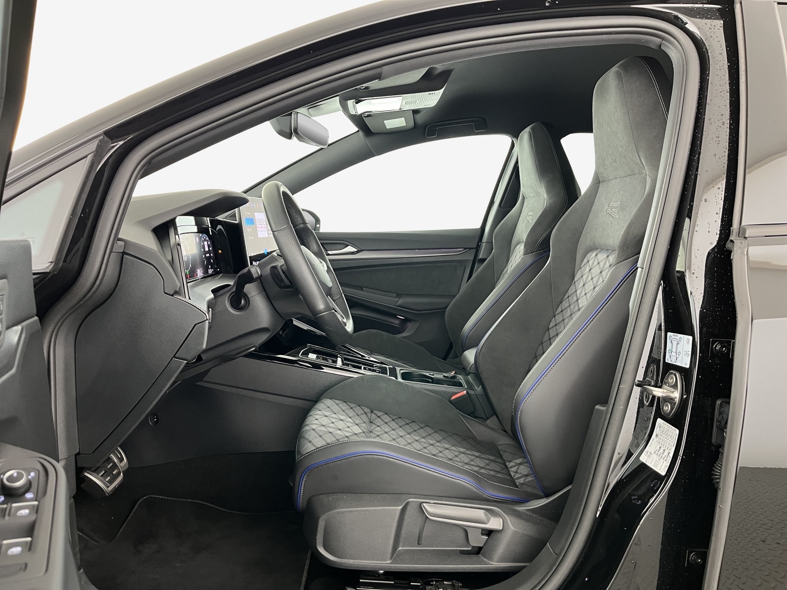 VW Golf 2.0 TSI R-Line DSG 4 Motion-image-7