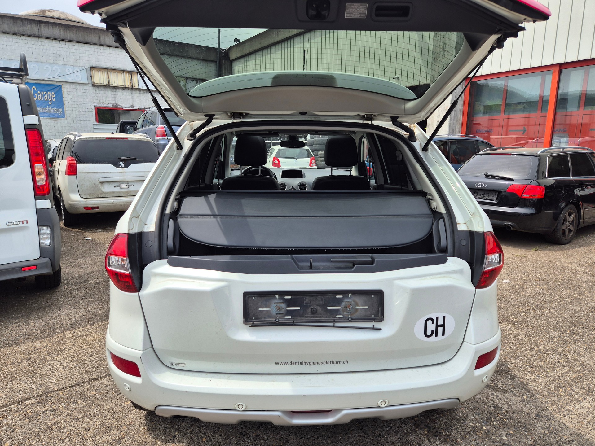 RENAULT Koleos 2.5 Expression 4x4-image-8