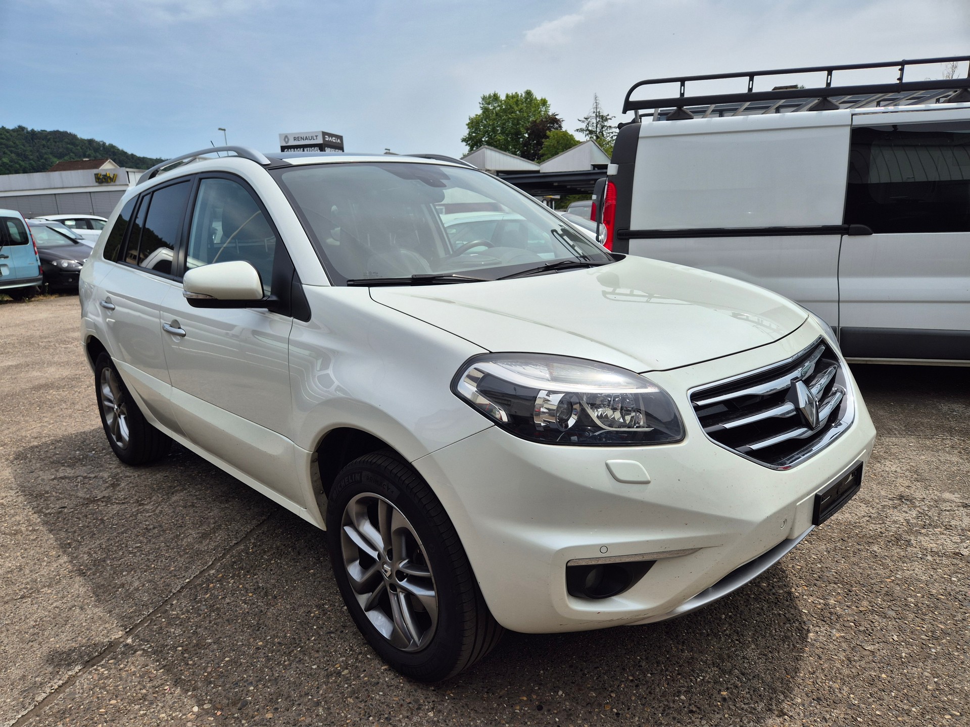 RENAULT Koleos 2.5 Expression 4x4-image-2