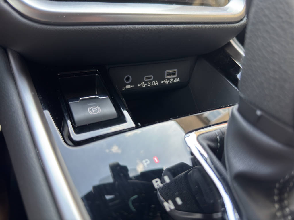 SUBARU Outback 2.5i 30th Anniversary Edition-image-11