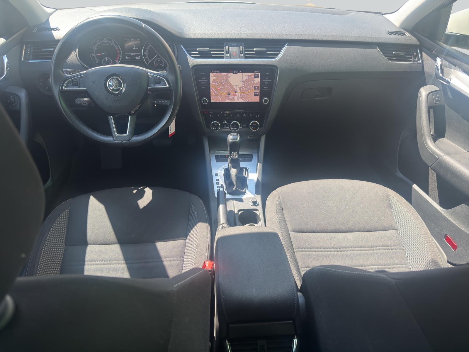 SKODA Octavia Combi 1.5 TSI Style DSG-image-5