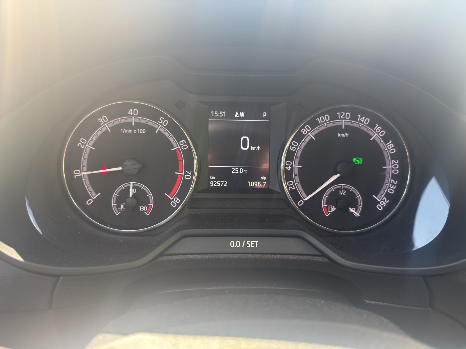 SKODA Octavia Combi 1.5 TSI Style DSG-image-4