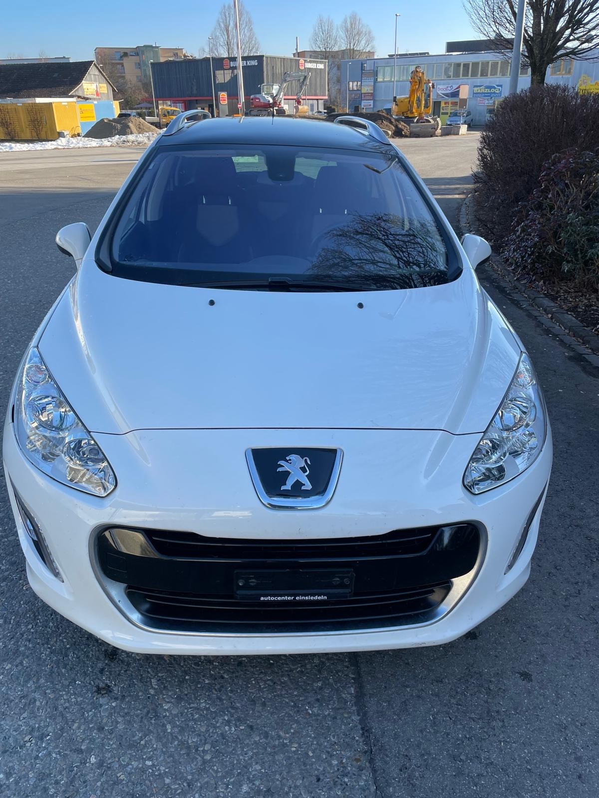 PEUGEOT 308 SW 1.6 HDI Business EGS6-image-0