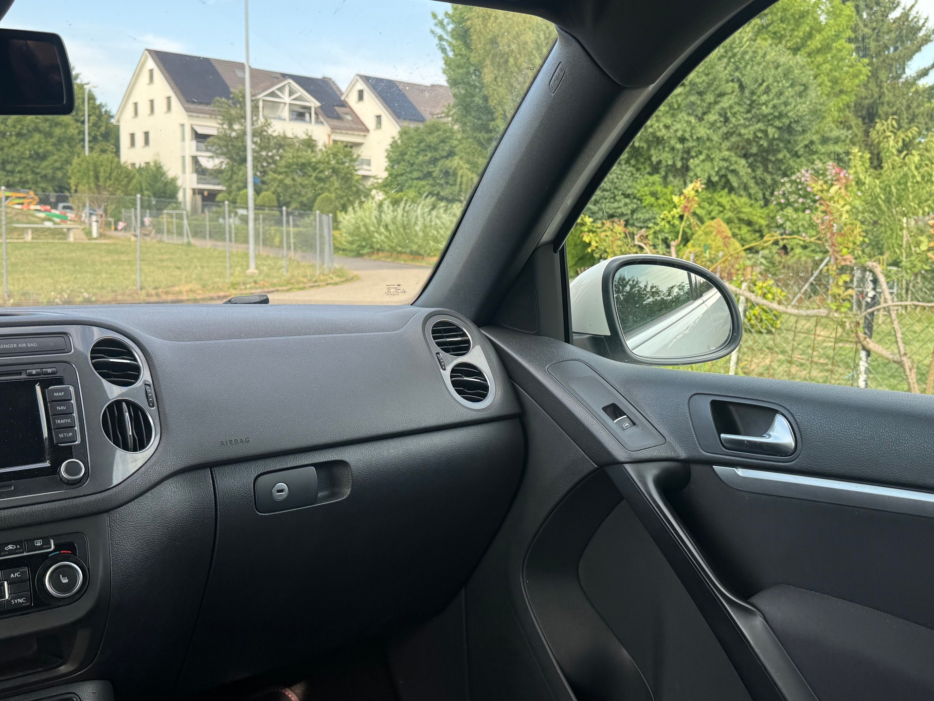 VW Tiguan 2.0 TSI Track&Style 4Motion DSG-image-11