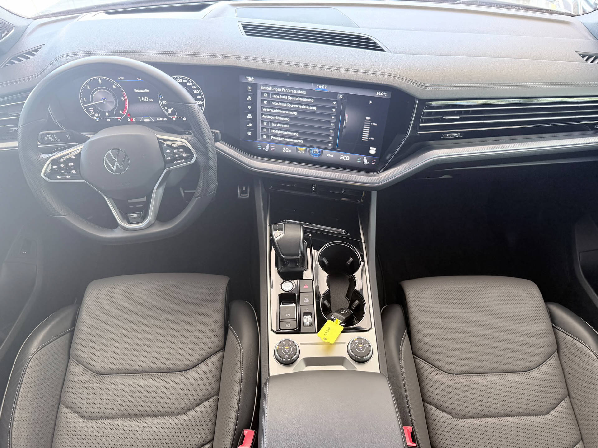 VW Touareg 3.0 V6 TDI 286 R-Line-image-6