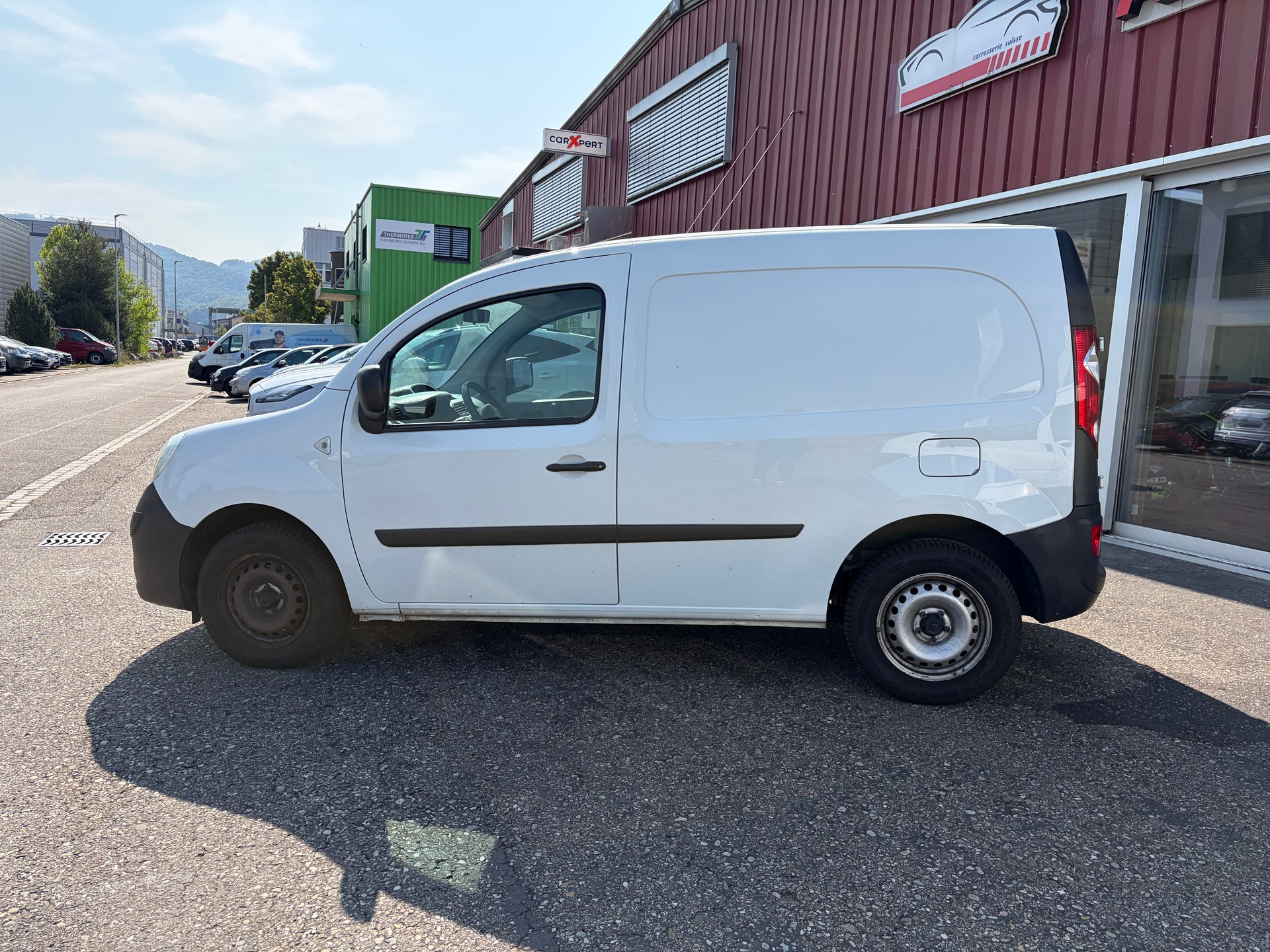 RENAULT Kangoo 1.6 90-showroom-element-3