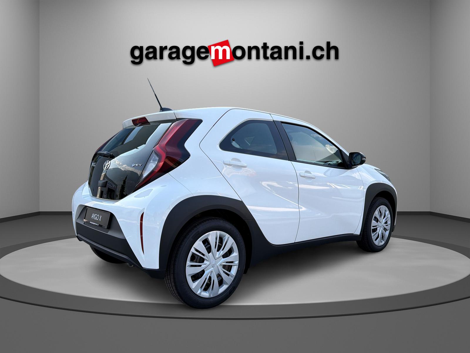 TOYOTA Aygo X 1.5 VVT-i HSD Comfort-image-2