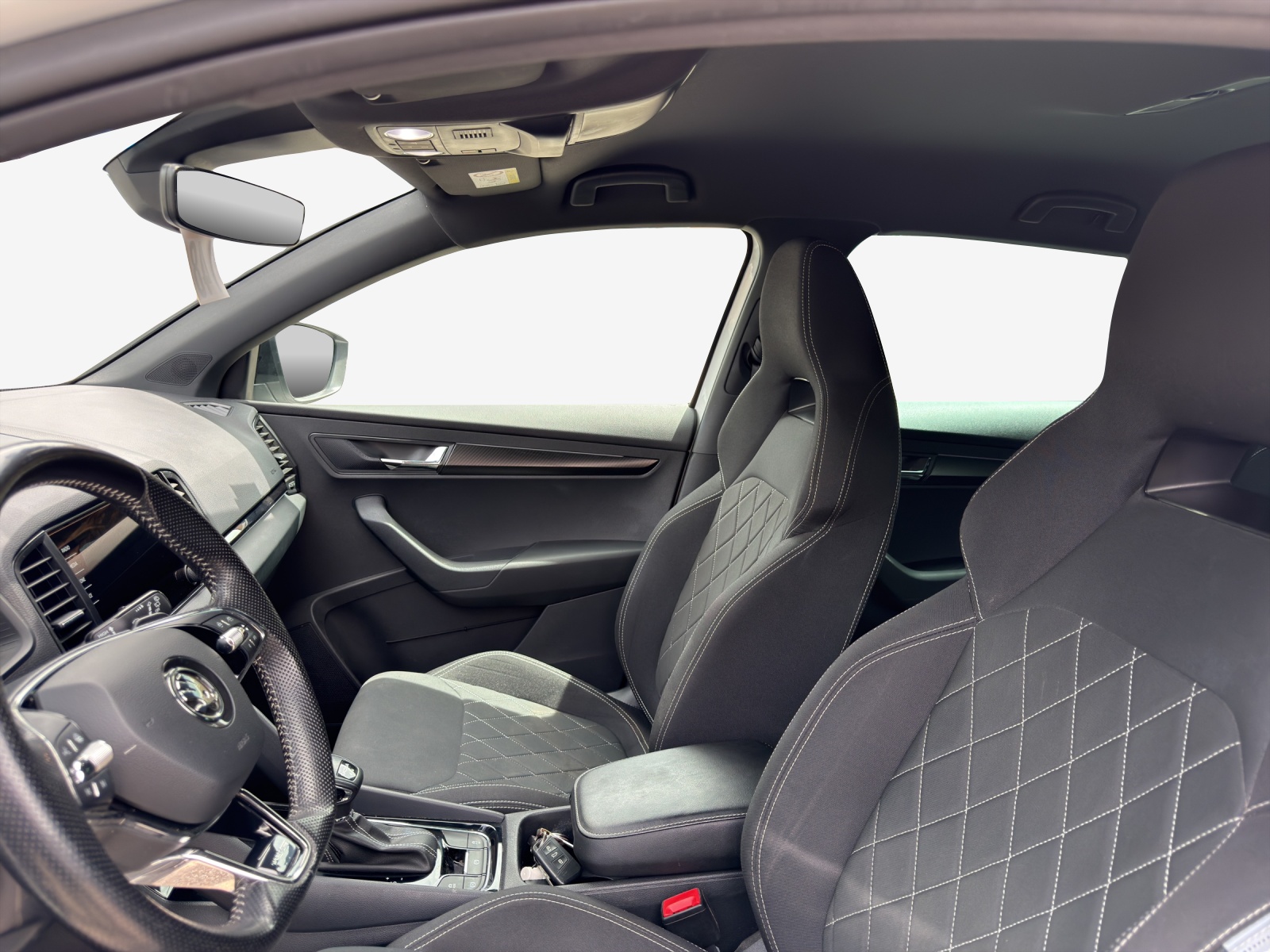 SKODA Karoq 2.0 TDI CR Sport Line 4x4 DSG-image-7