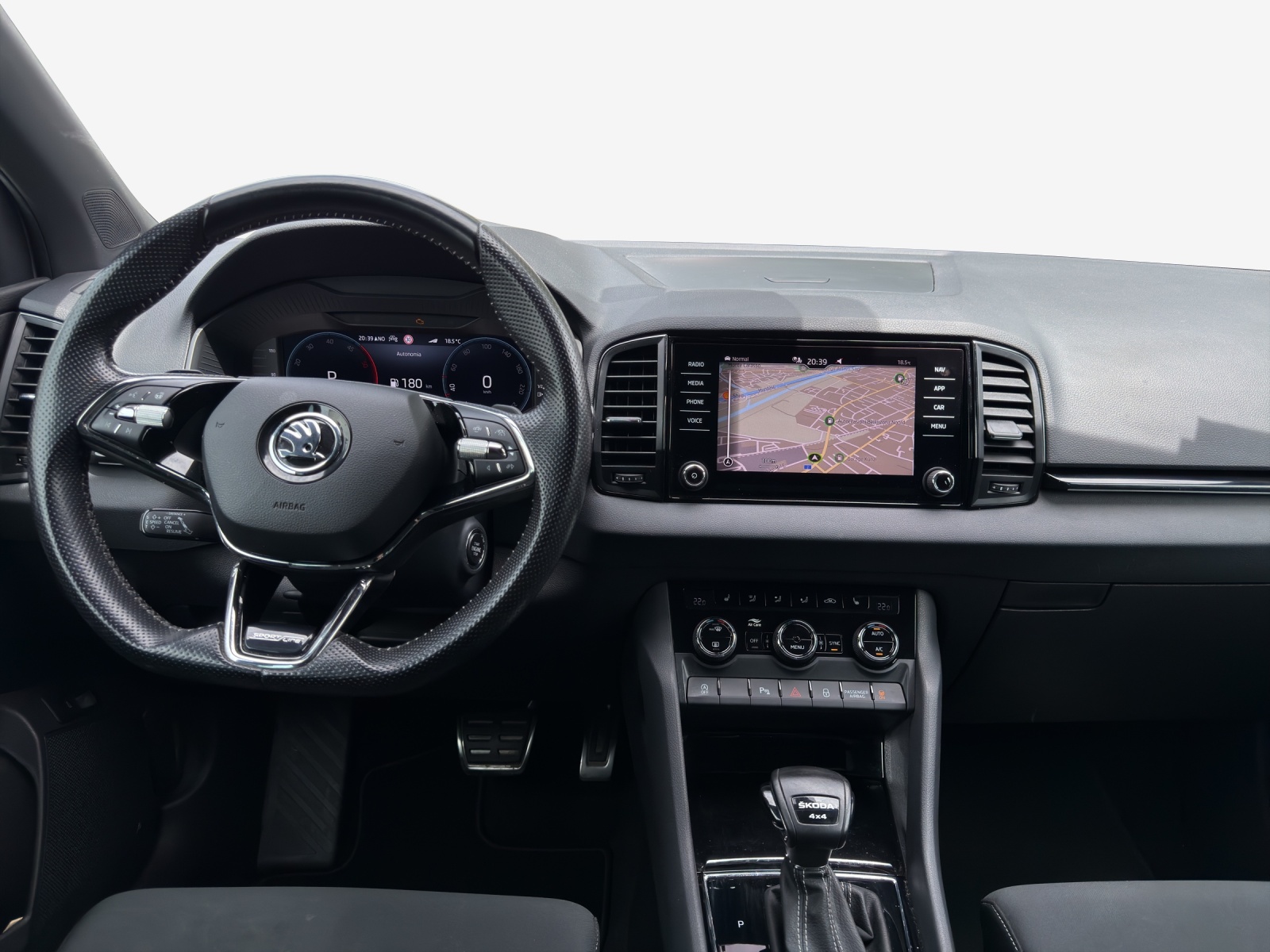 SKODA Karoq 2.0 TDI CR Sport Line 4x4 DSG-image-8