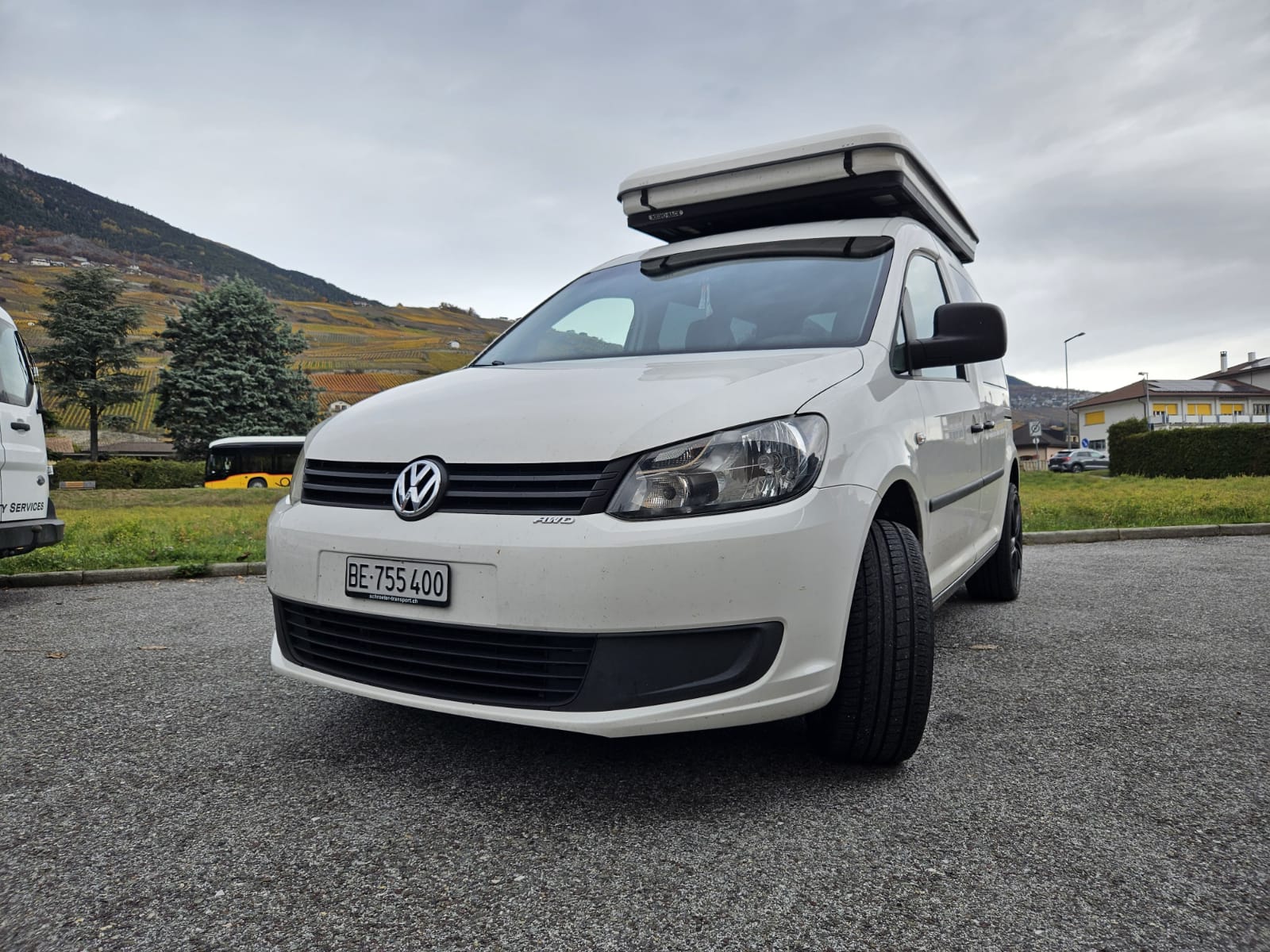 VW 2.0 TDI 110 Trendline 4m-image-0