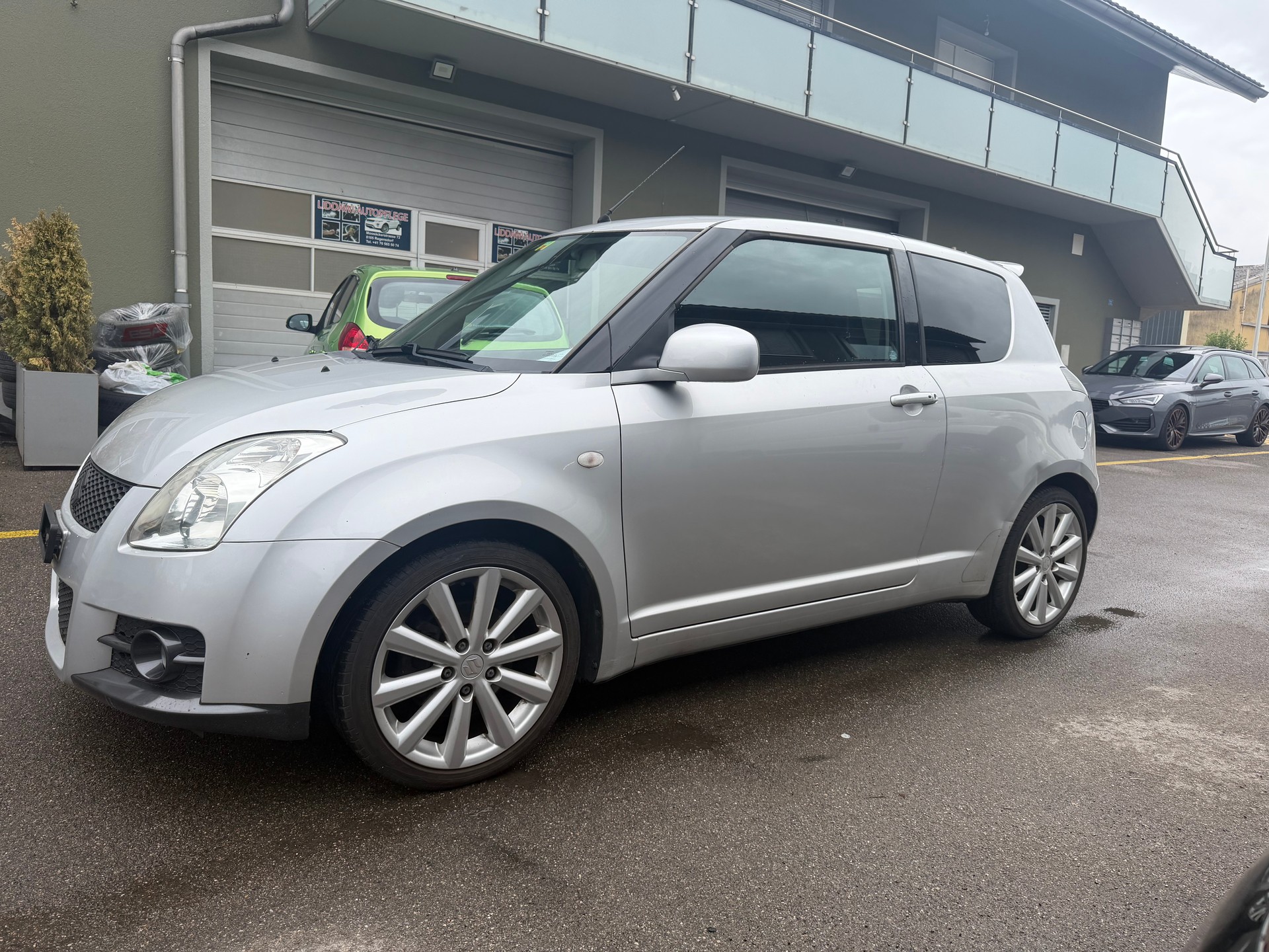 SUZUKI Swift 1.6i 16V Sport