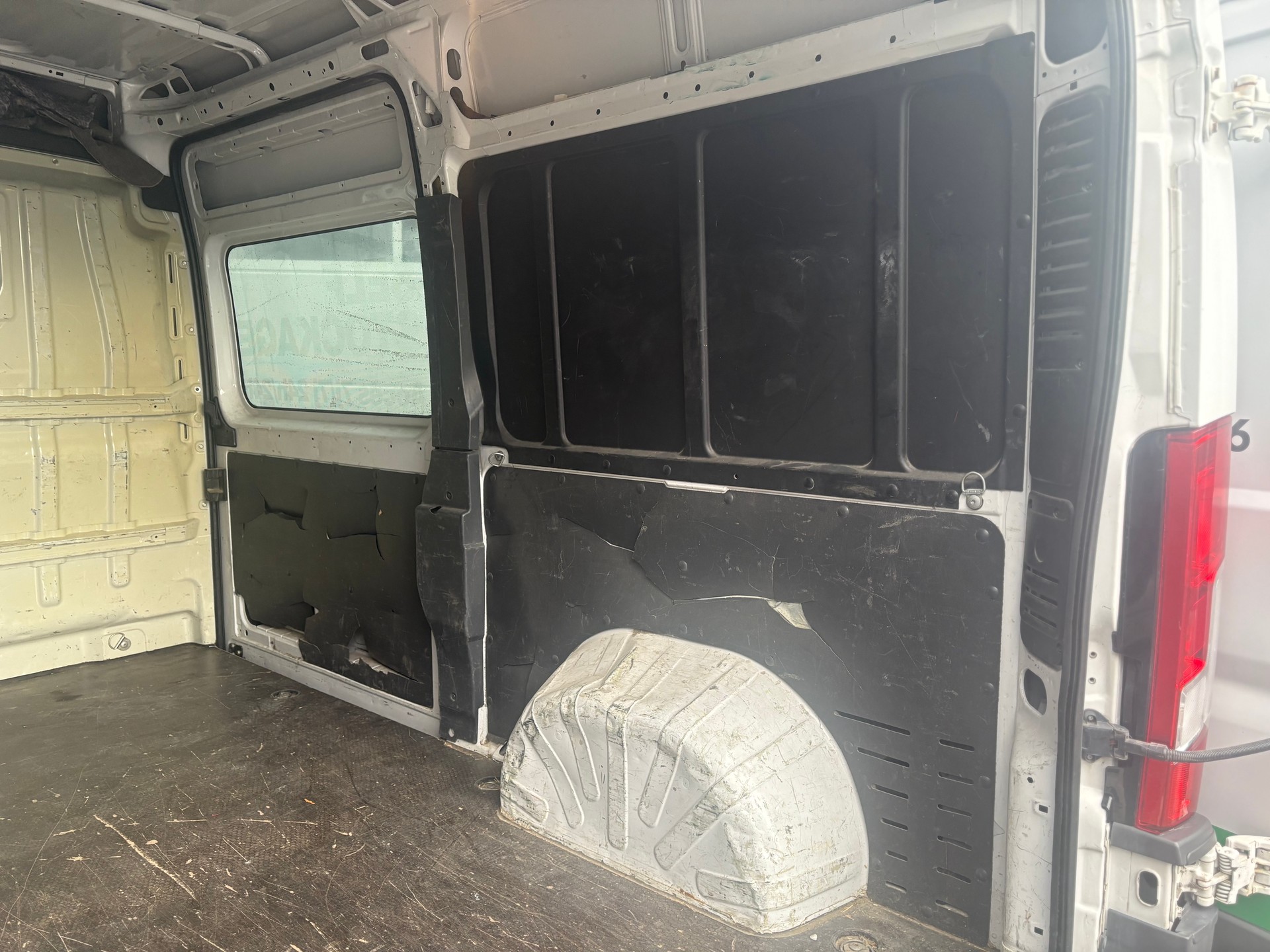 FIAT Ducato 35 2.3 MJ-image-6