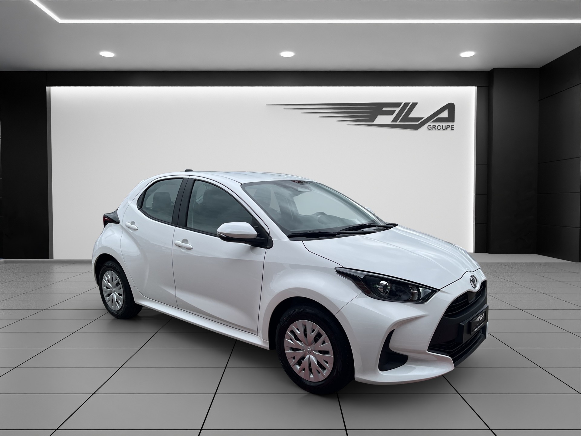TOYOTA YARIS 1.5 VVT-i HSD Comfort-image-6