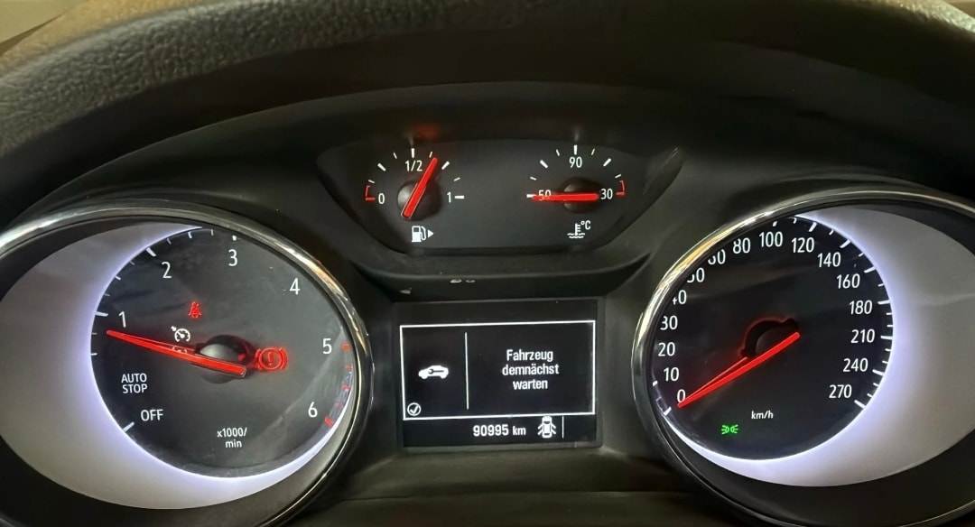 OPEL Astra 1.6 CDTi ecoFLEX-image-10