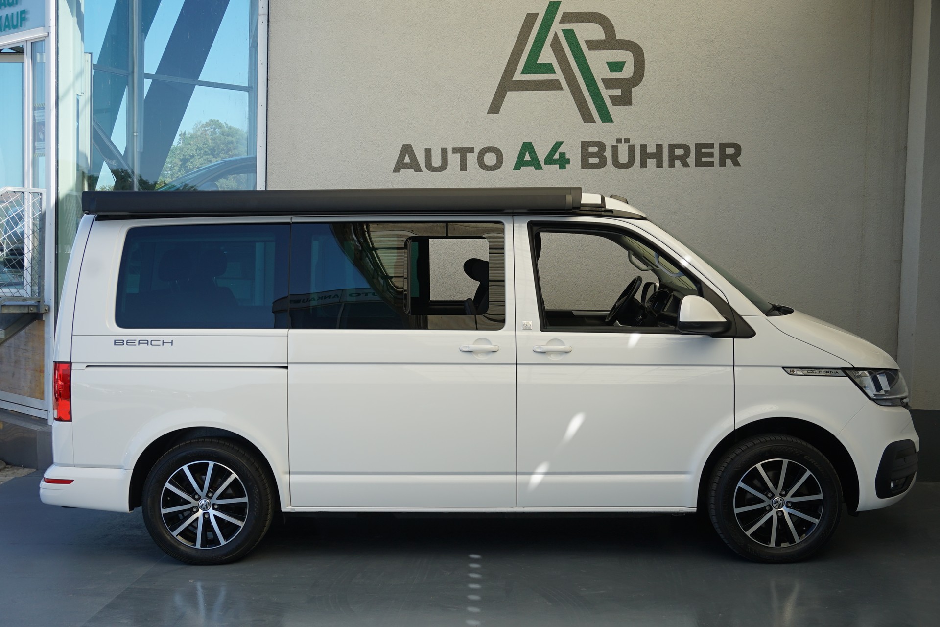 VW T6.1 California TDI Beach Liberty Automat 150PS-showroom-element-1