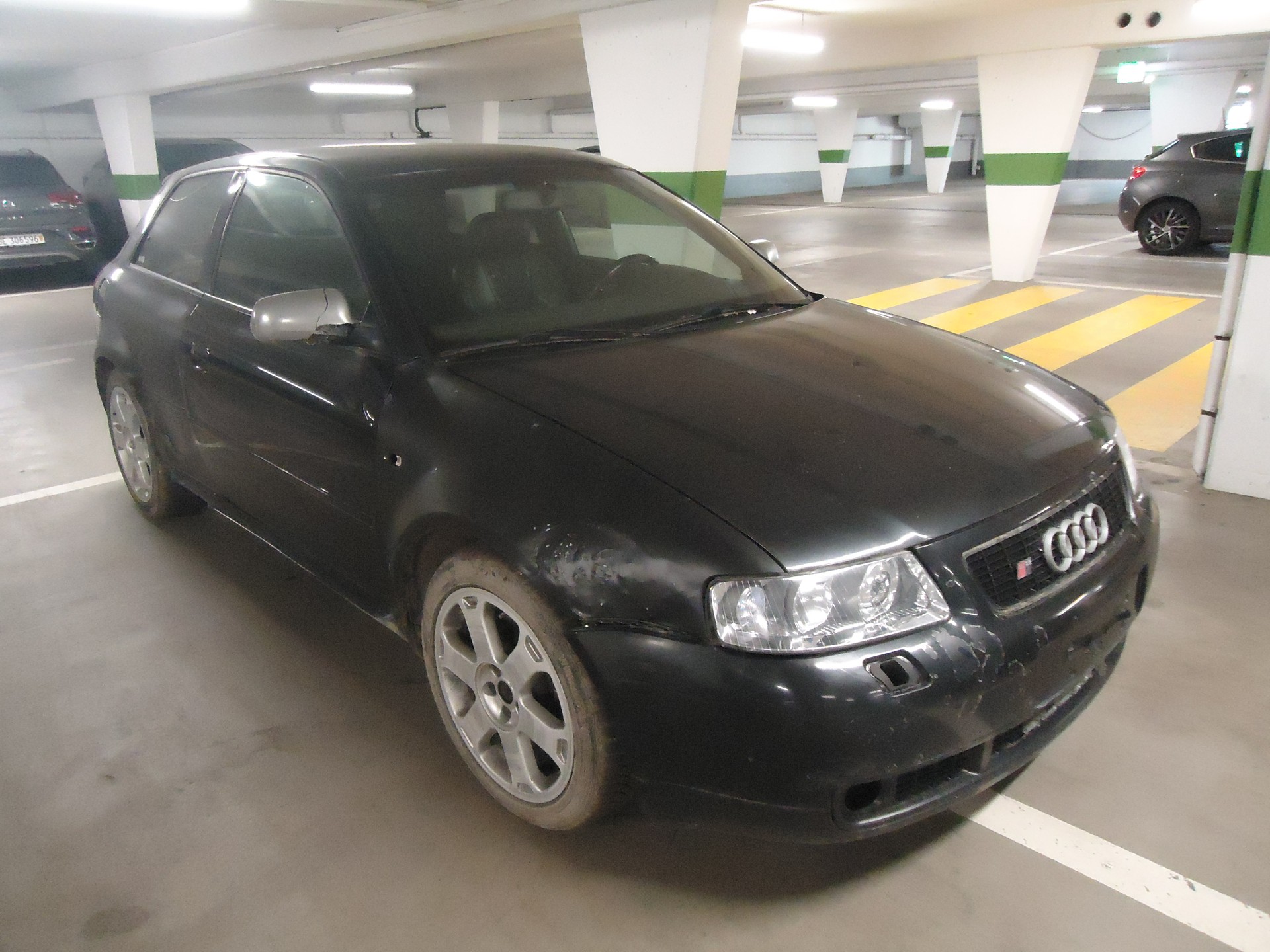AUDI 1.8 20V Turbo 210 quattro-image-0