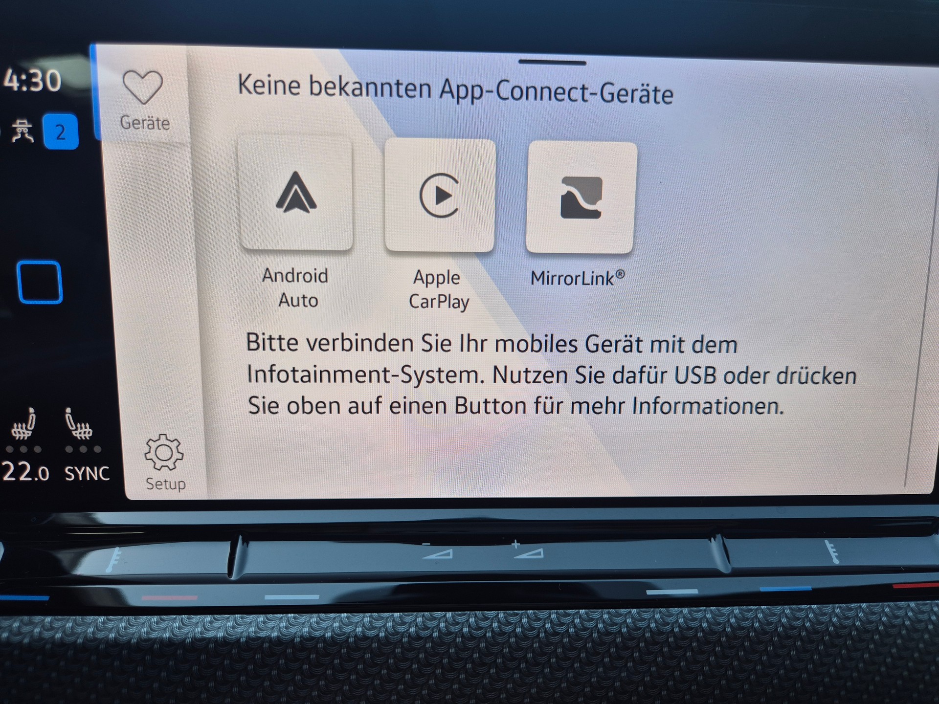 VW Golf 2.0 TSI R DSG 4Motion-image-21