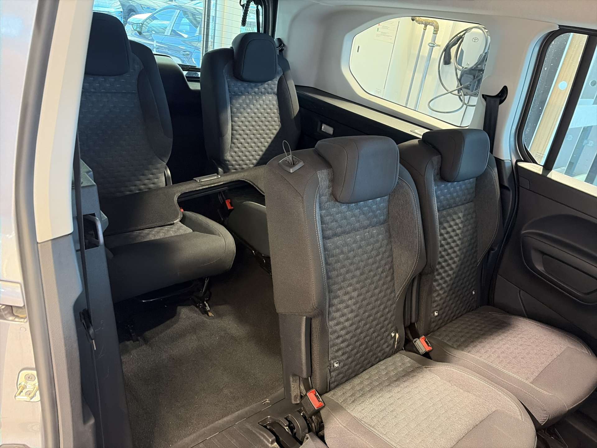 PEUGEOT Rifter Long 1.5 BlueHDi 7 Plätzer GT EAT-Automat-image-14